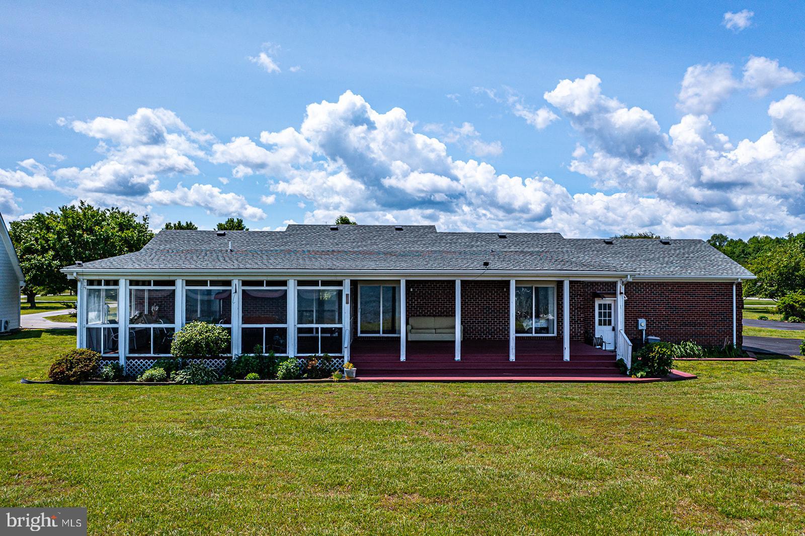 POTOMAC BAY ESTATES - Residential