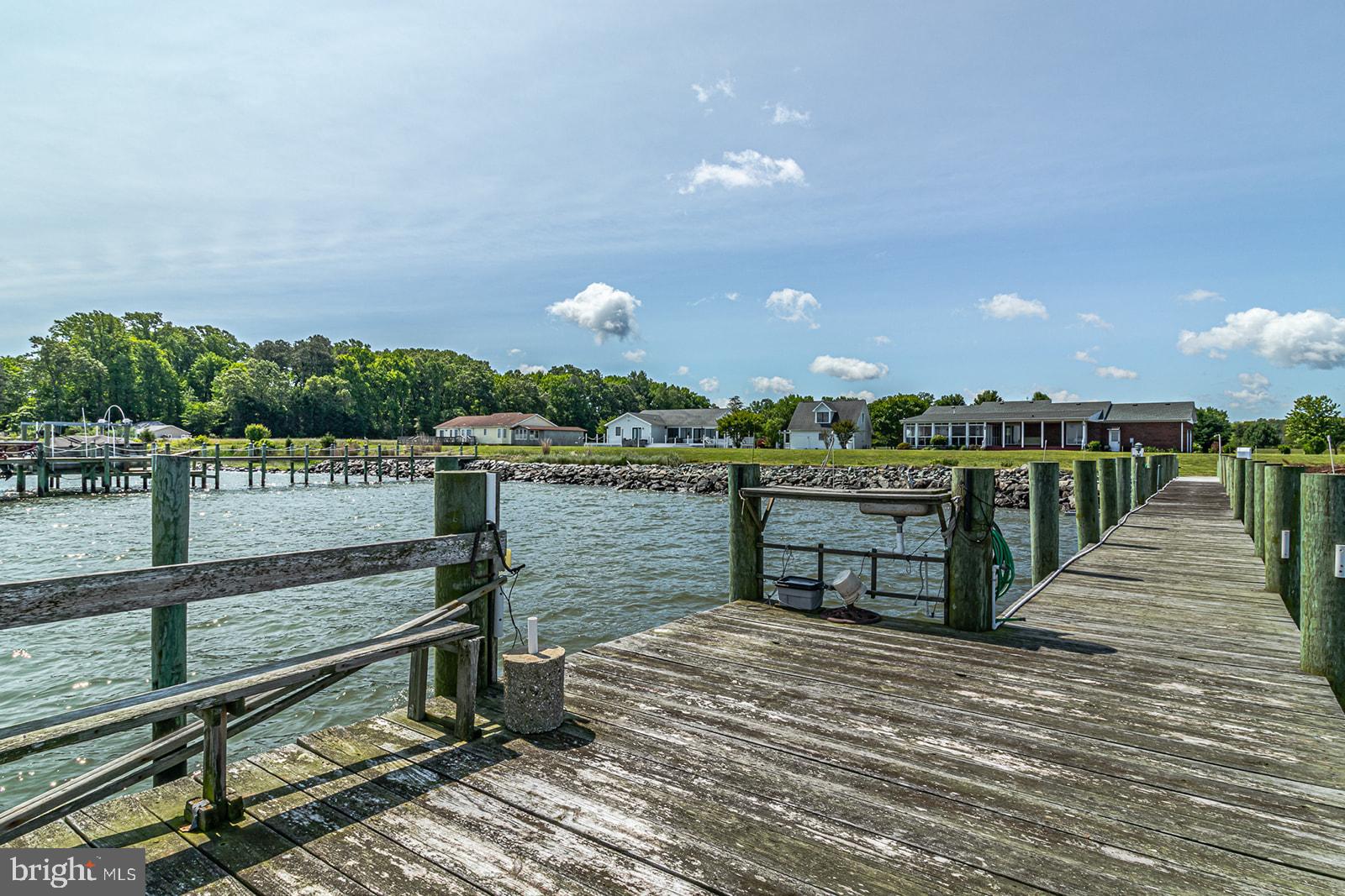 POTOMAC BAY ESTATES - Residential