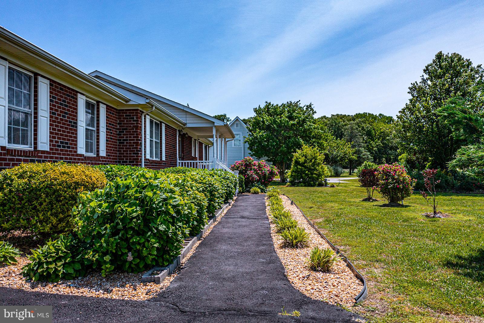 POTOMAC BAY ESTATES - Residential