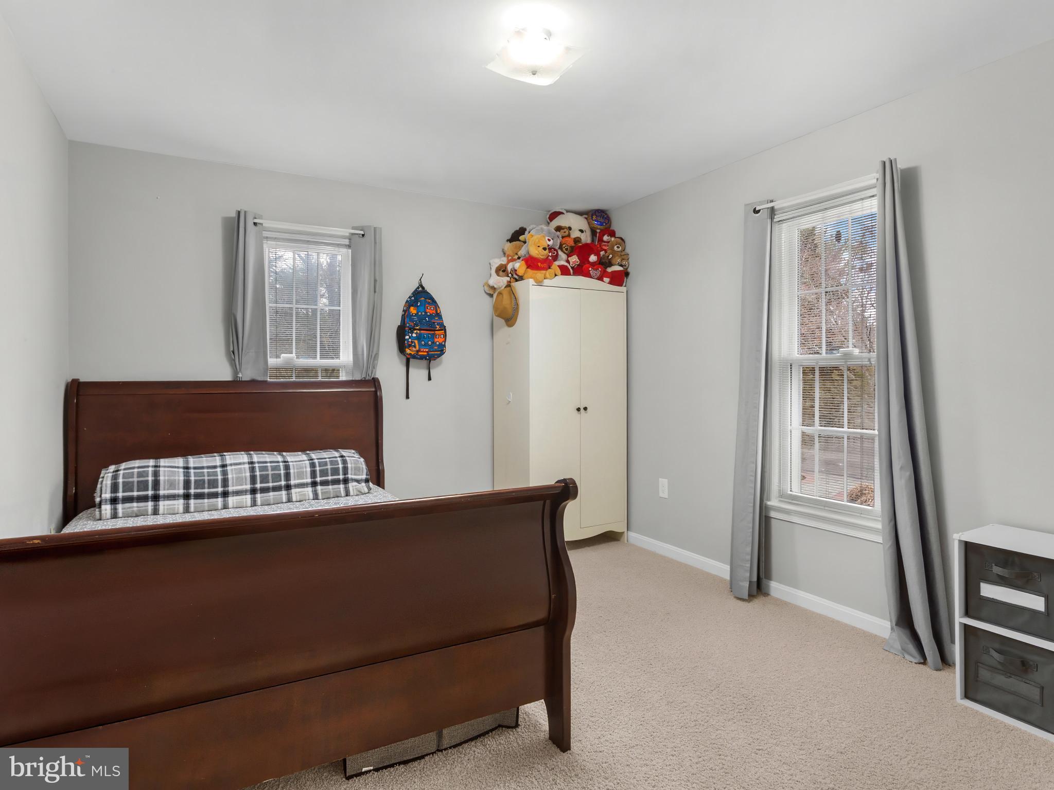 CLEVELAND PARK ESTATES - Residential