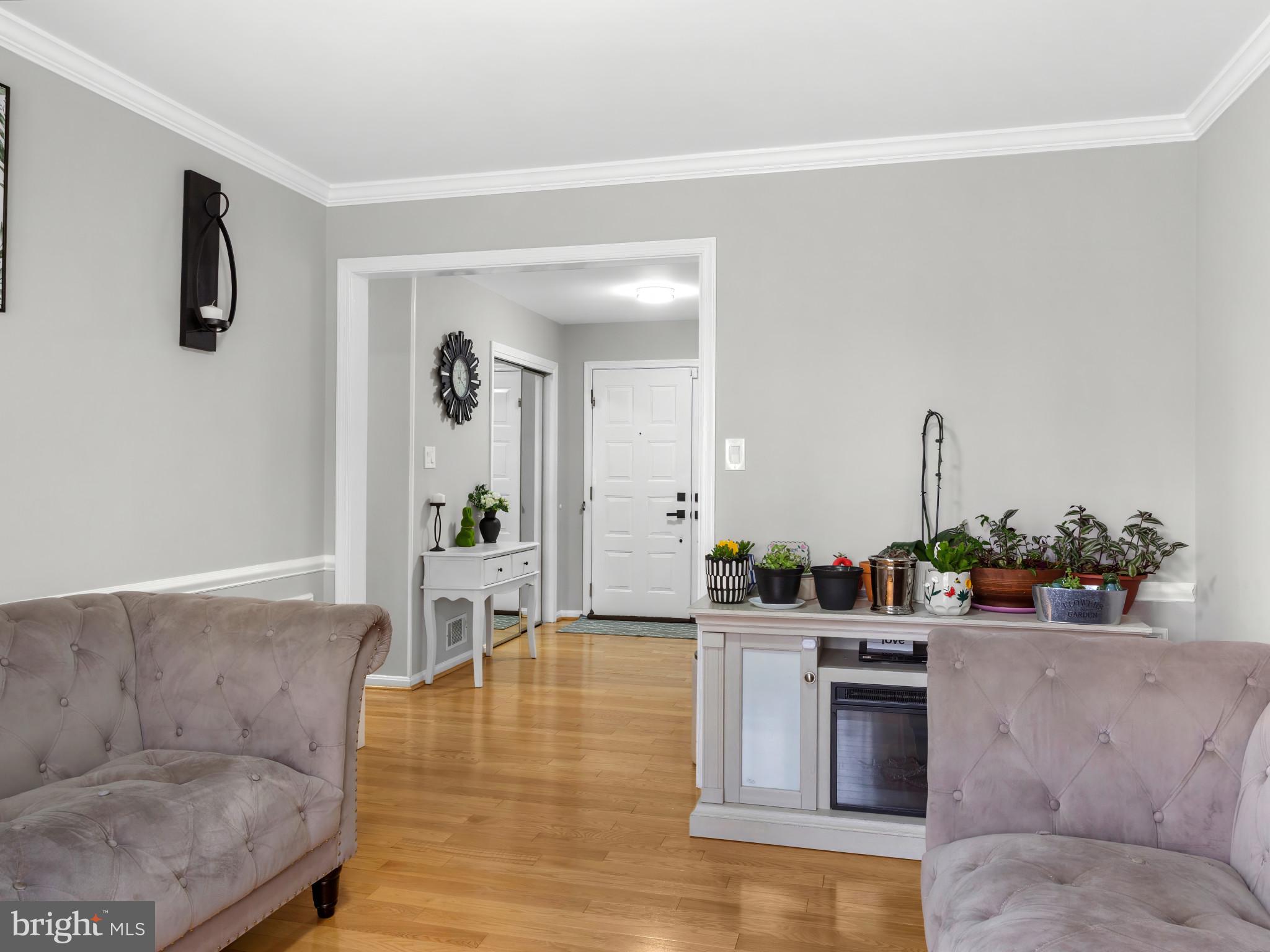 CLEVELAND PARK ESTATES - Residential