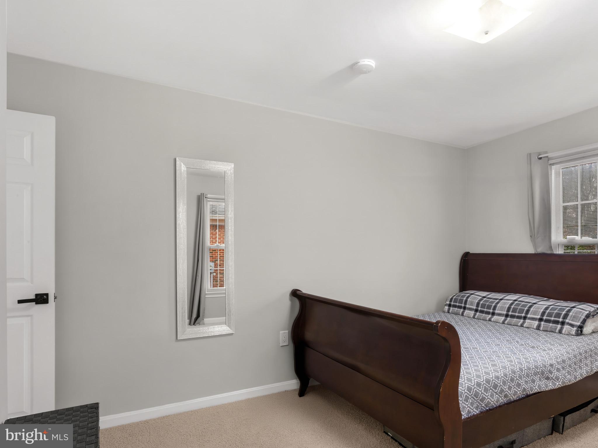 CLEVELAND PARK ESTATES - Residential