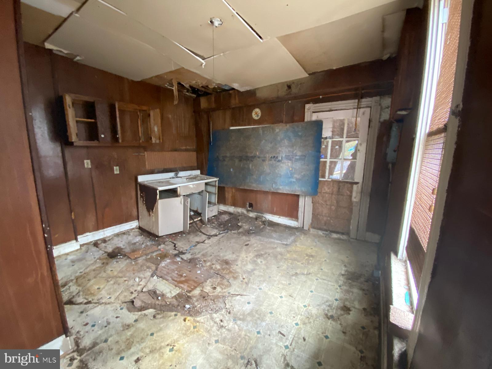 BROOKLYN - Residential