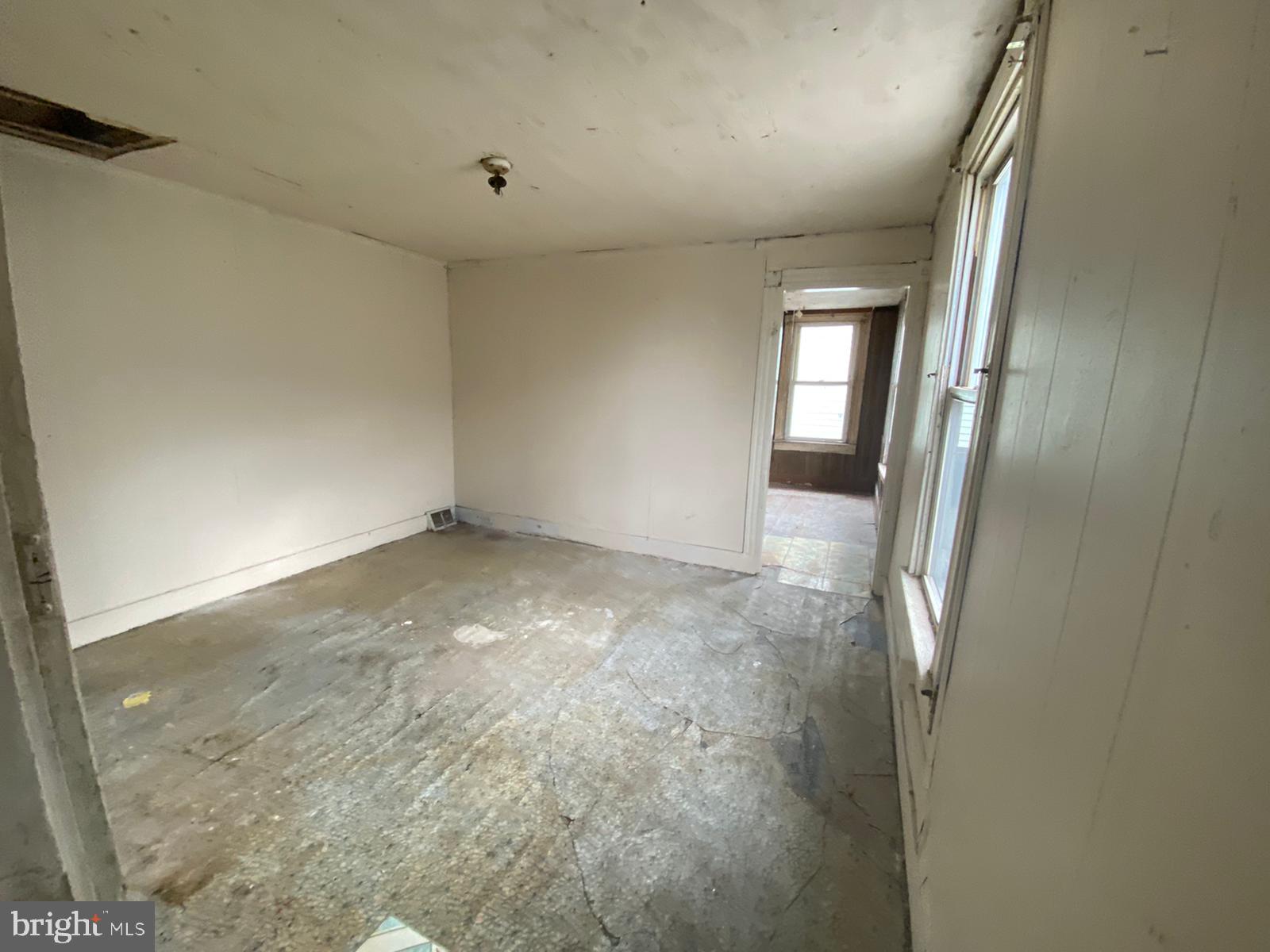 BROOKLYN - Residential