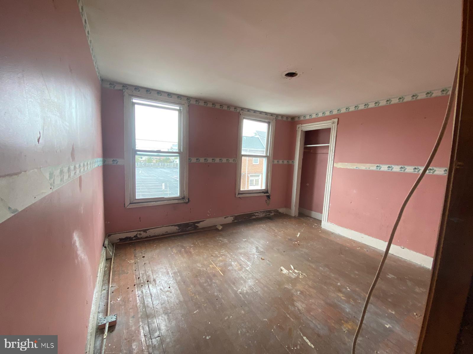 BROOKLYN - Residential