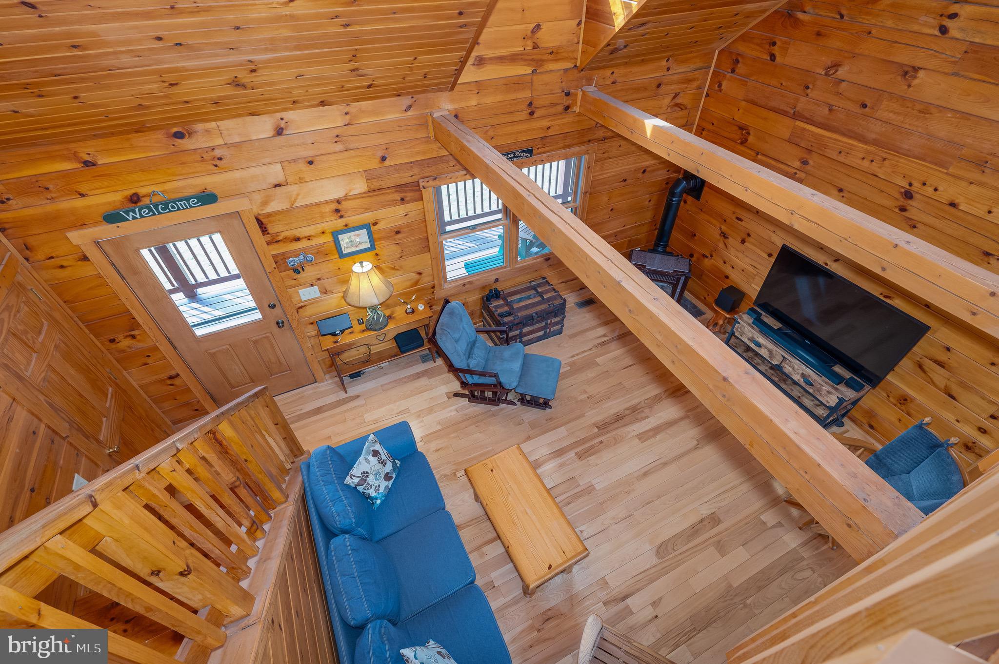 TOP OF THE MOUNTAIN - Residential