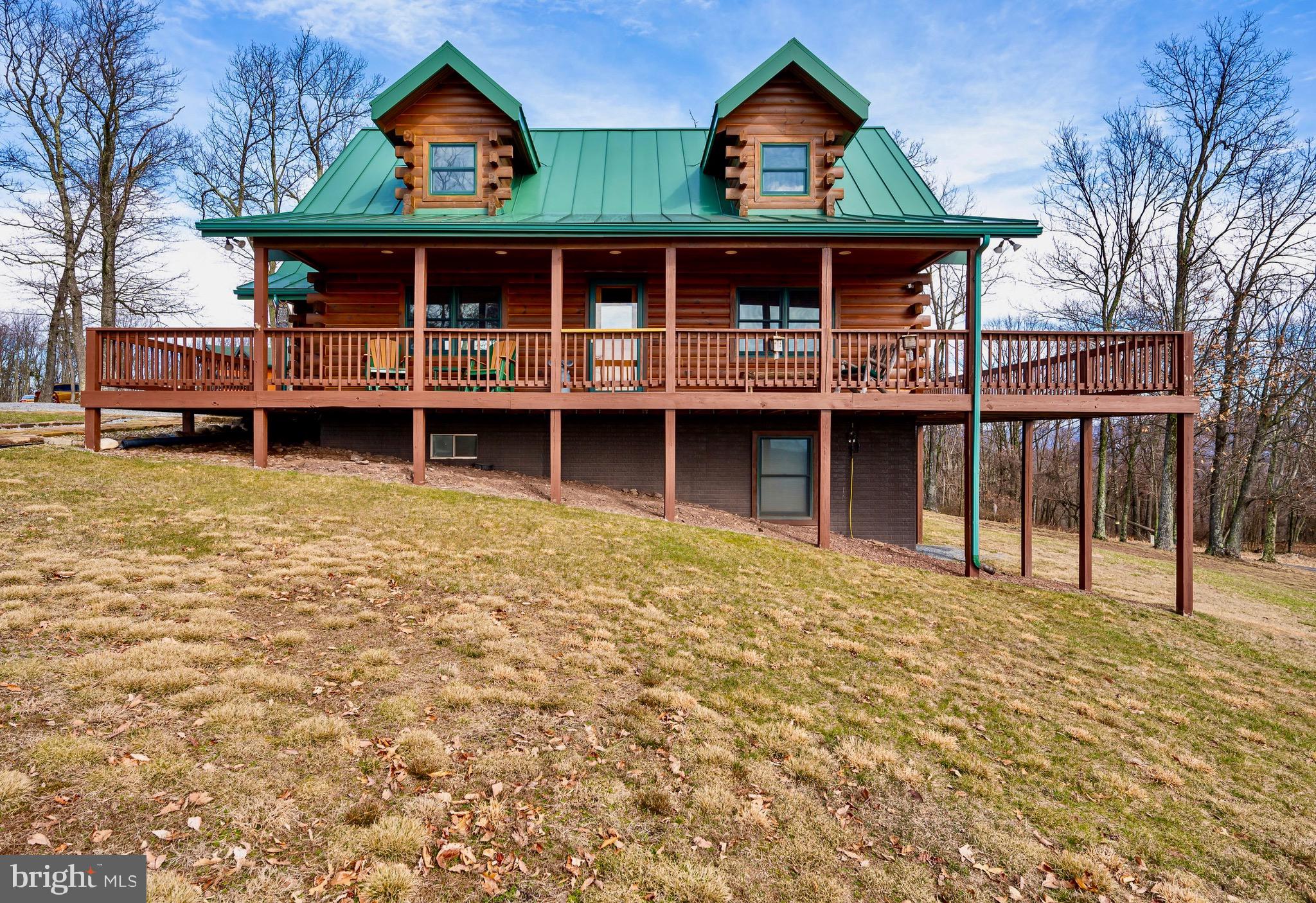 TOP OF THE MOUNTAIN - Residential