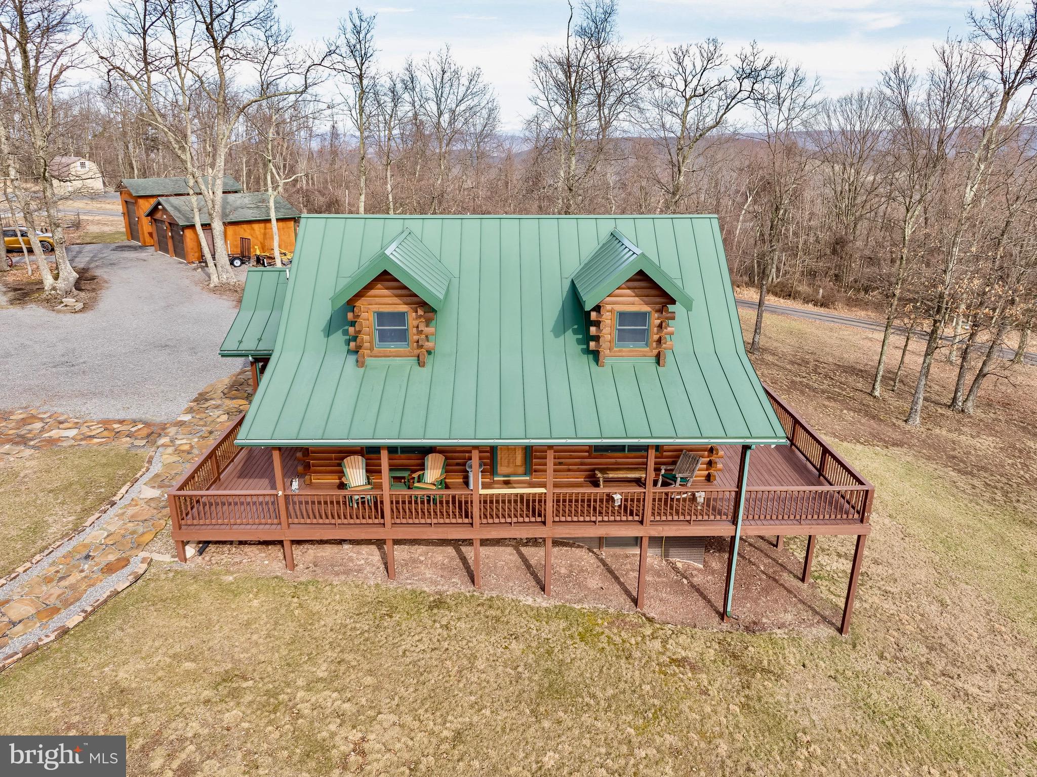 TOP OF THE MOUNTAIN - Residential