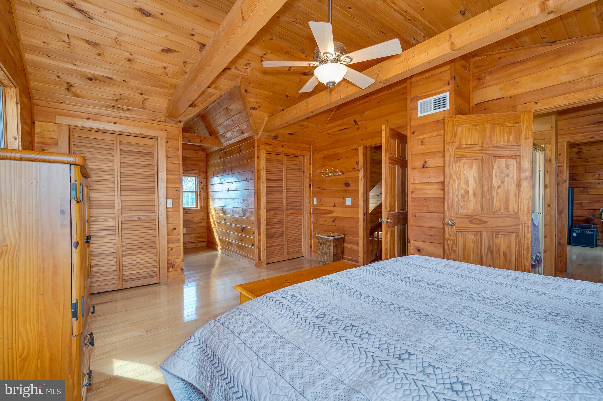 TOP OF THE MOUNTAIN - Residential