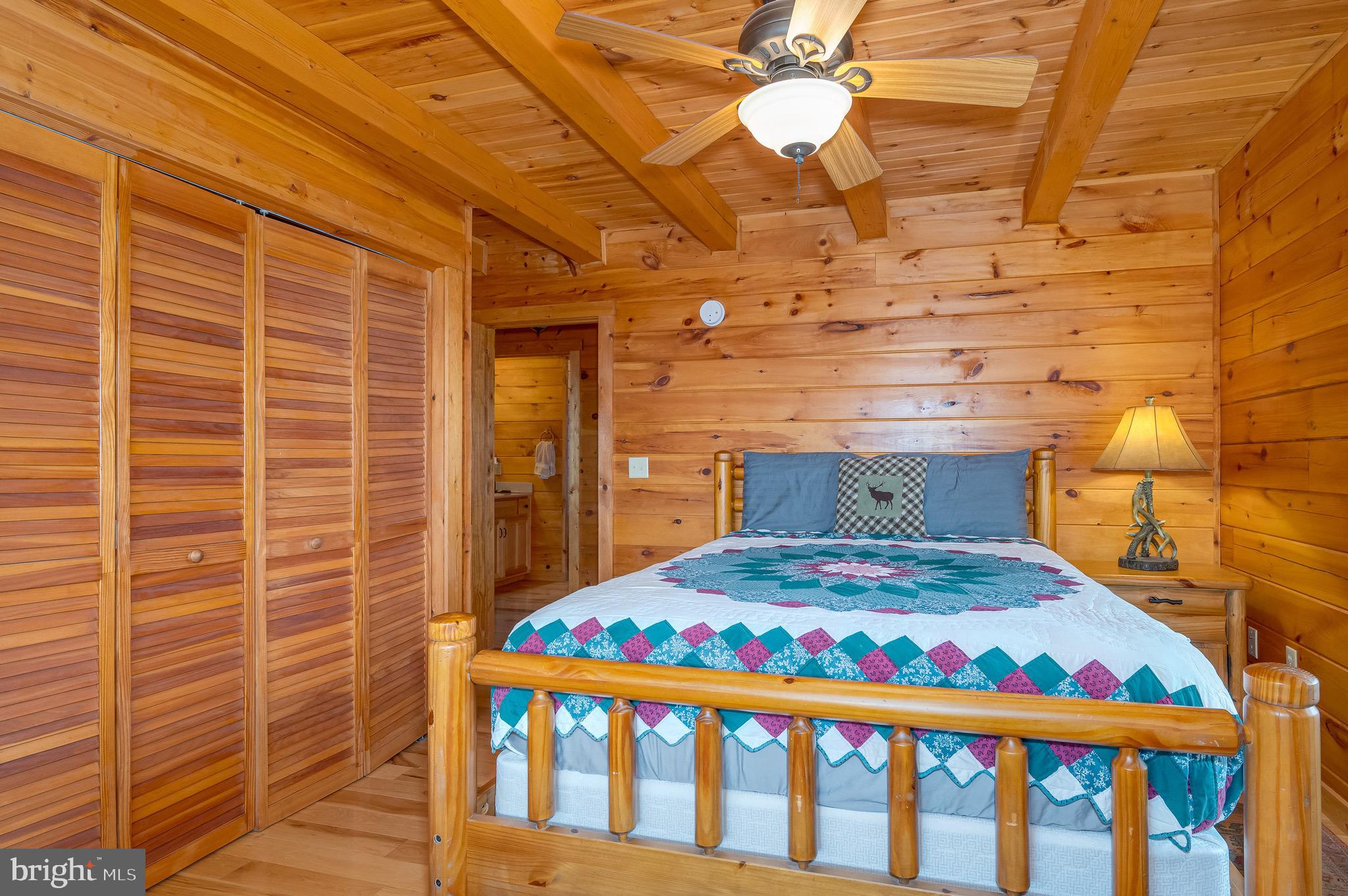 TOP OF THE MOUNTAIN - Residential