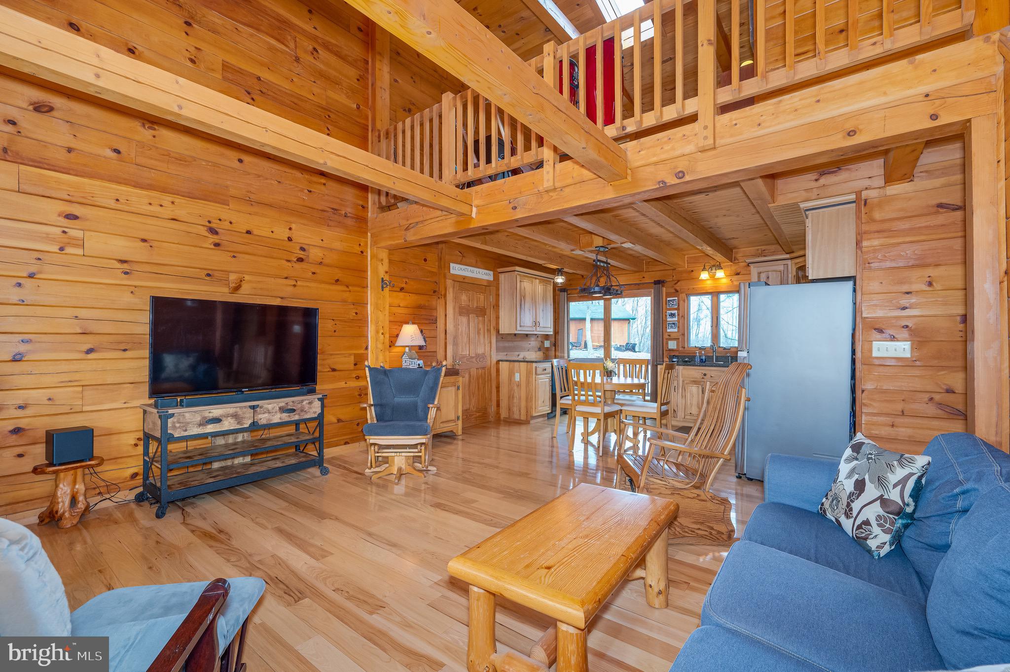 TOP OF THE MOUNTAIN - Residential