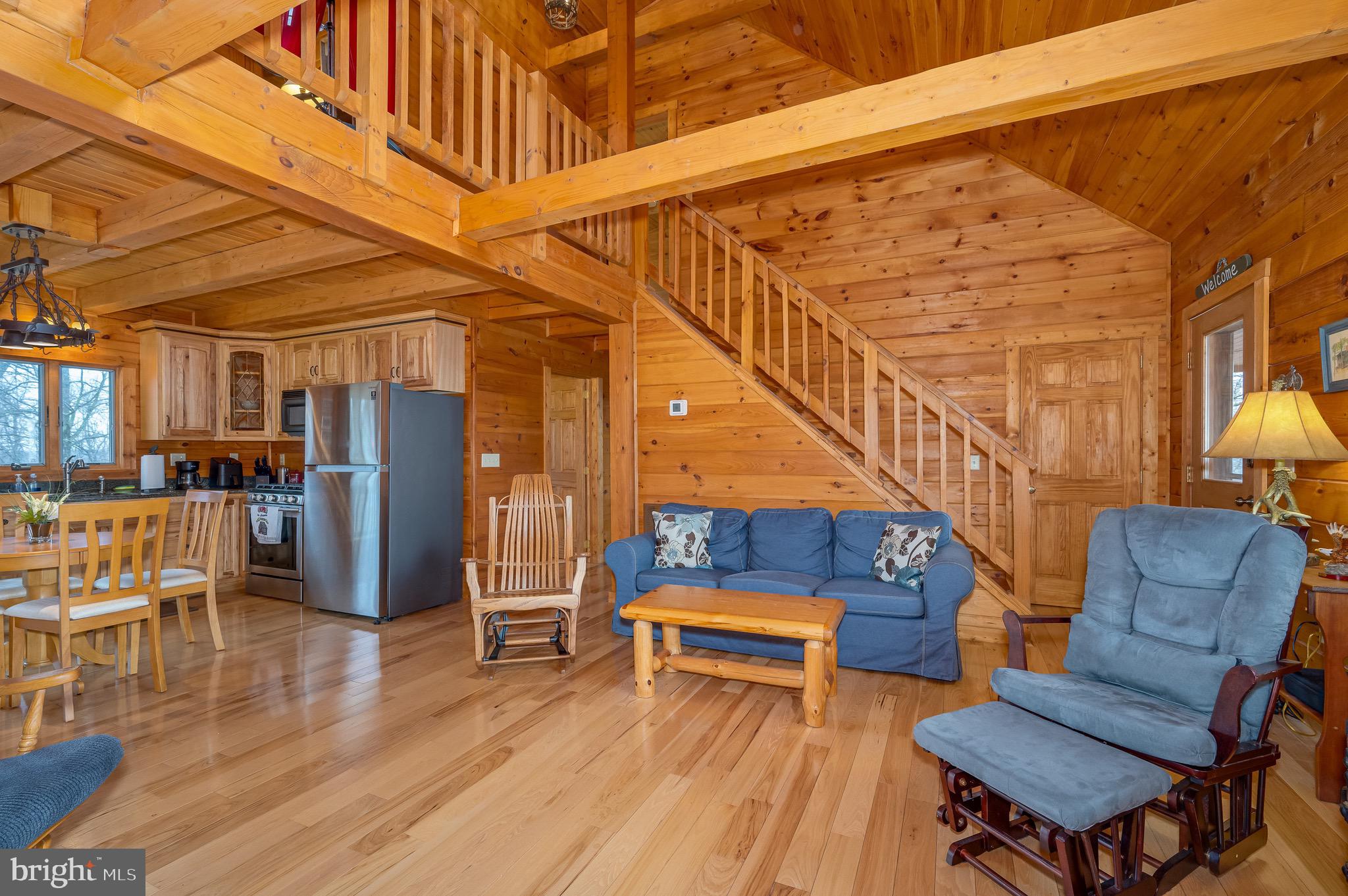 TOP OF THE MOUNTAIN - Residential