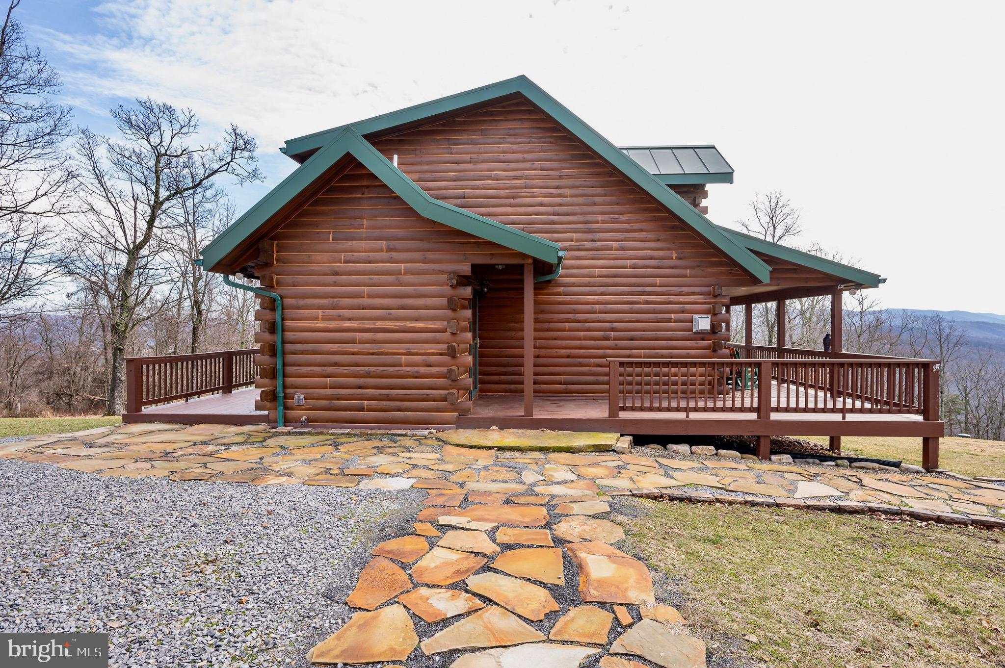 TOP OF THE MOUNTAIN - Residential