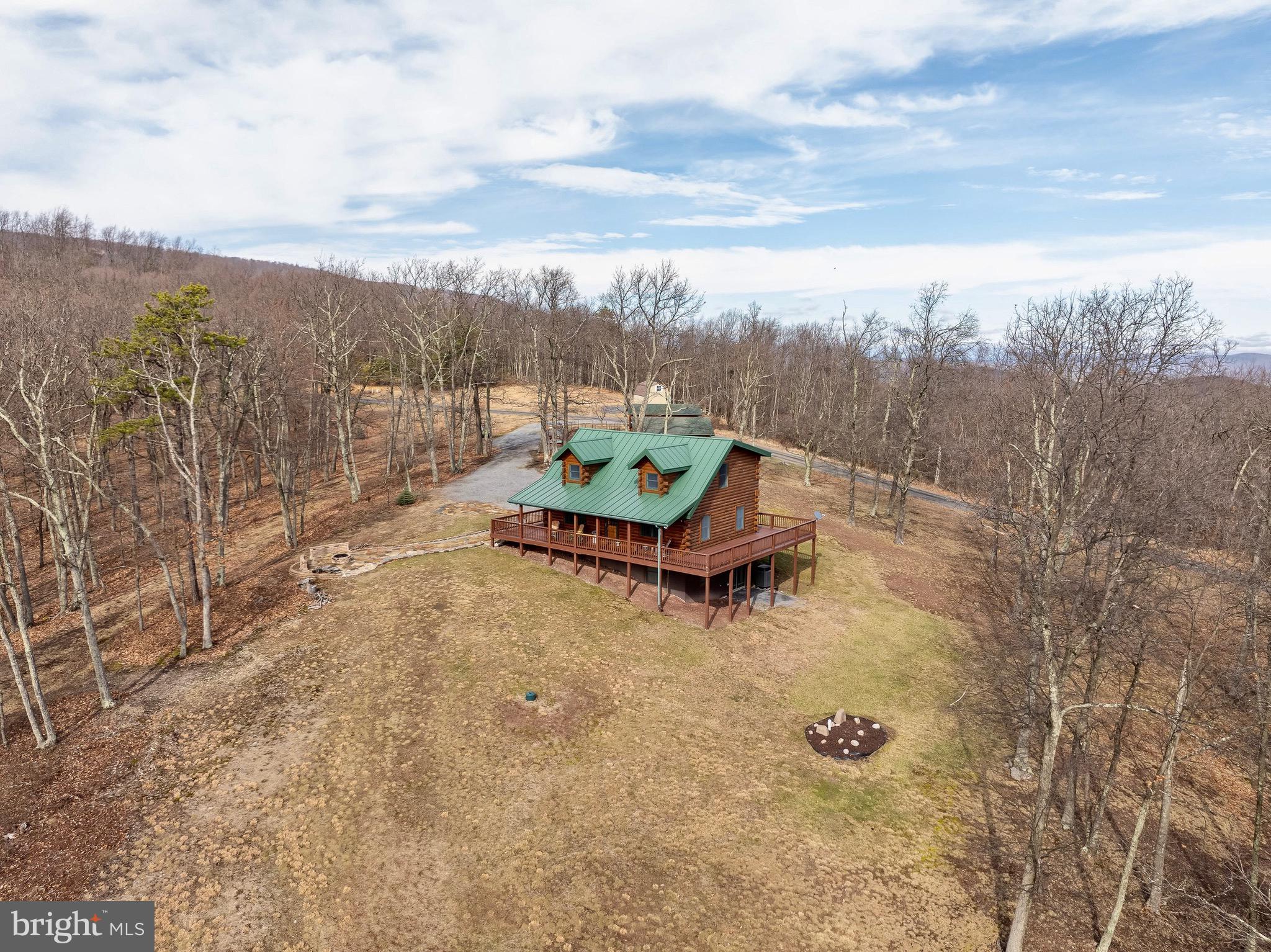 TOP OF THE MOUNTAIN - Residential