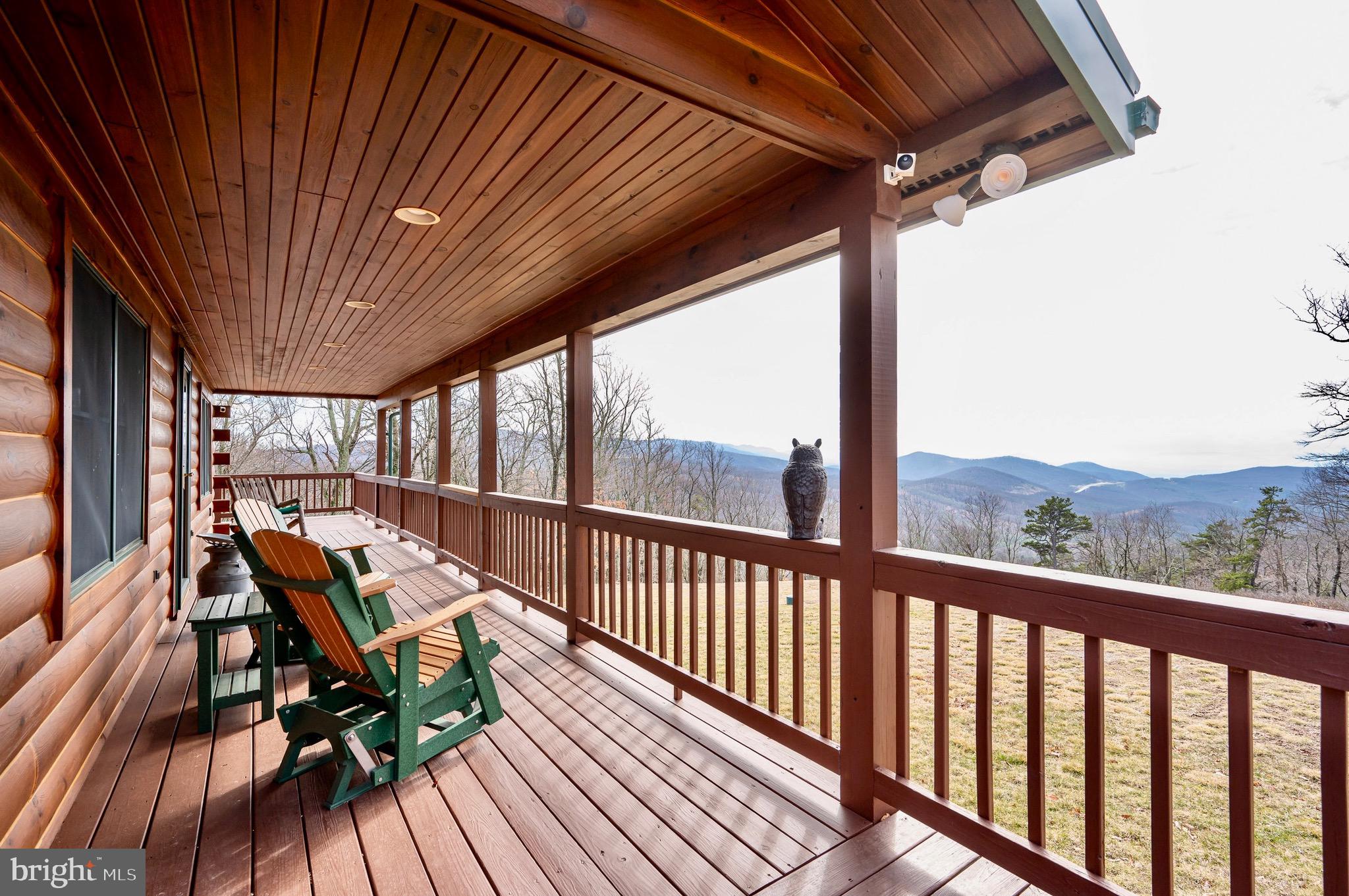 TOP OF THE MOUNTAIN - Residential