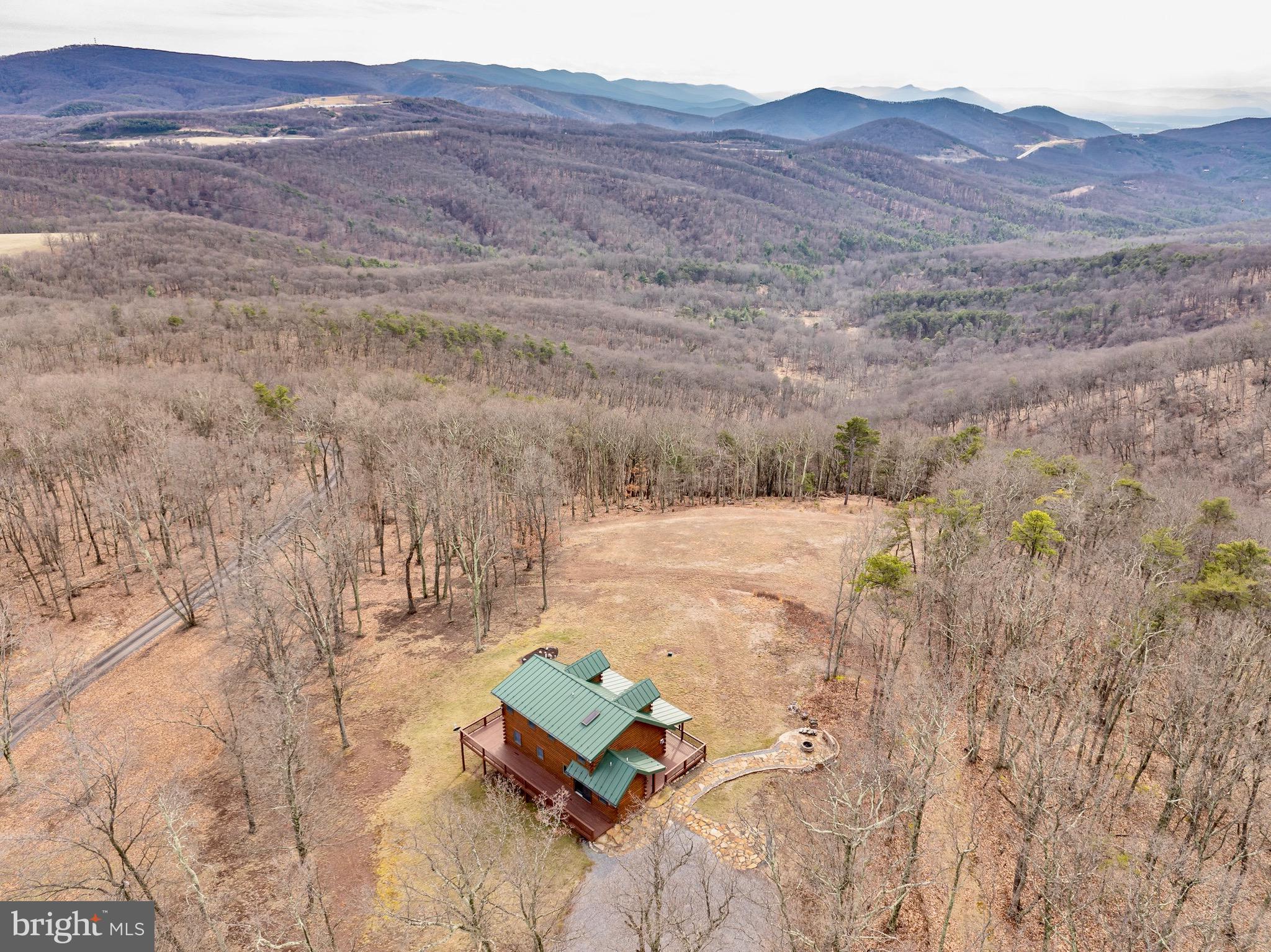 TOP OF THE MOUNTAIN - Residential