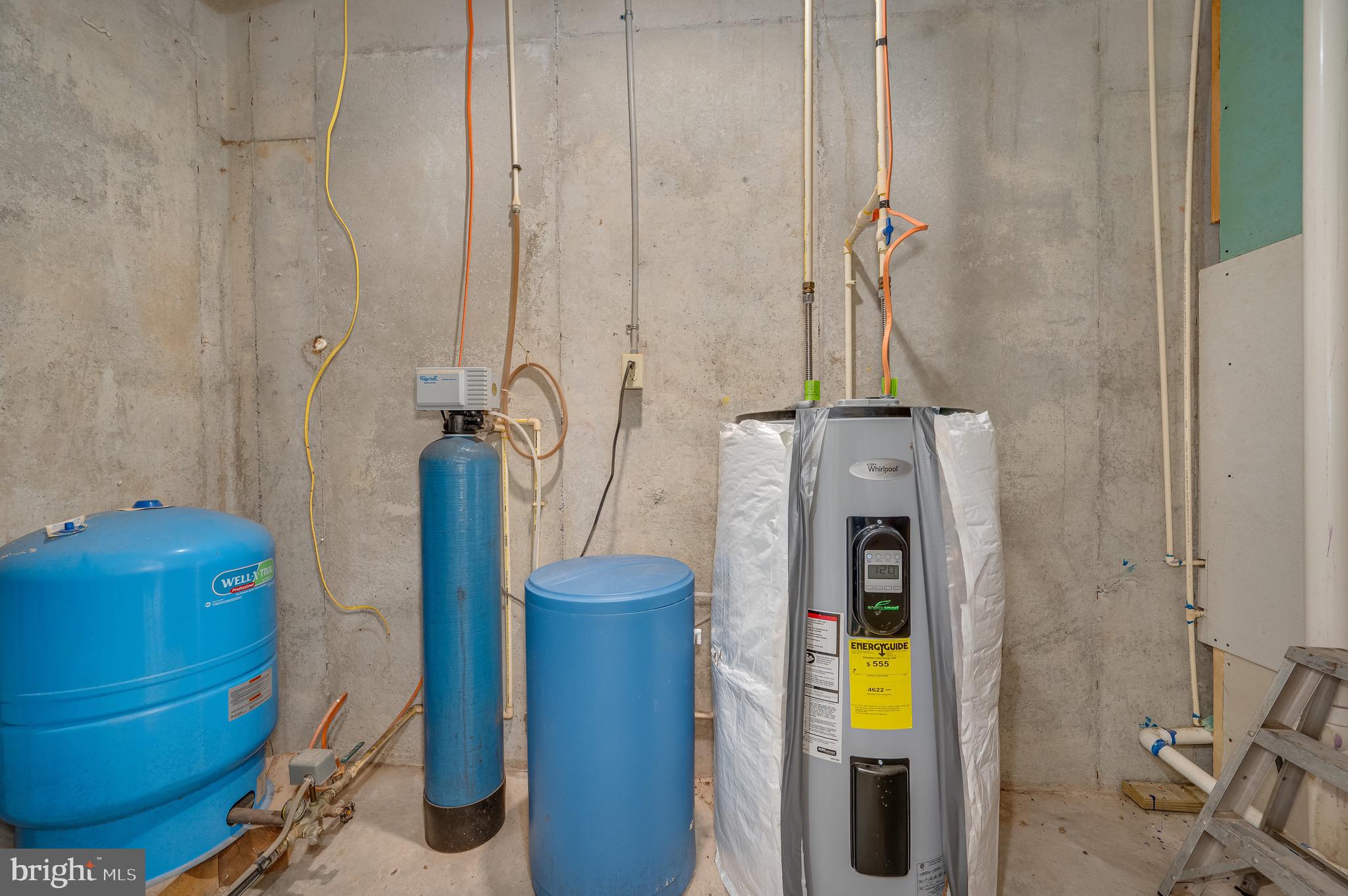 TOP OF THE MOUNTAIN - Residential