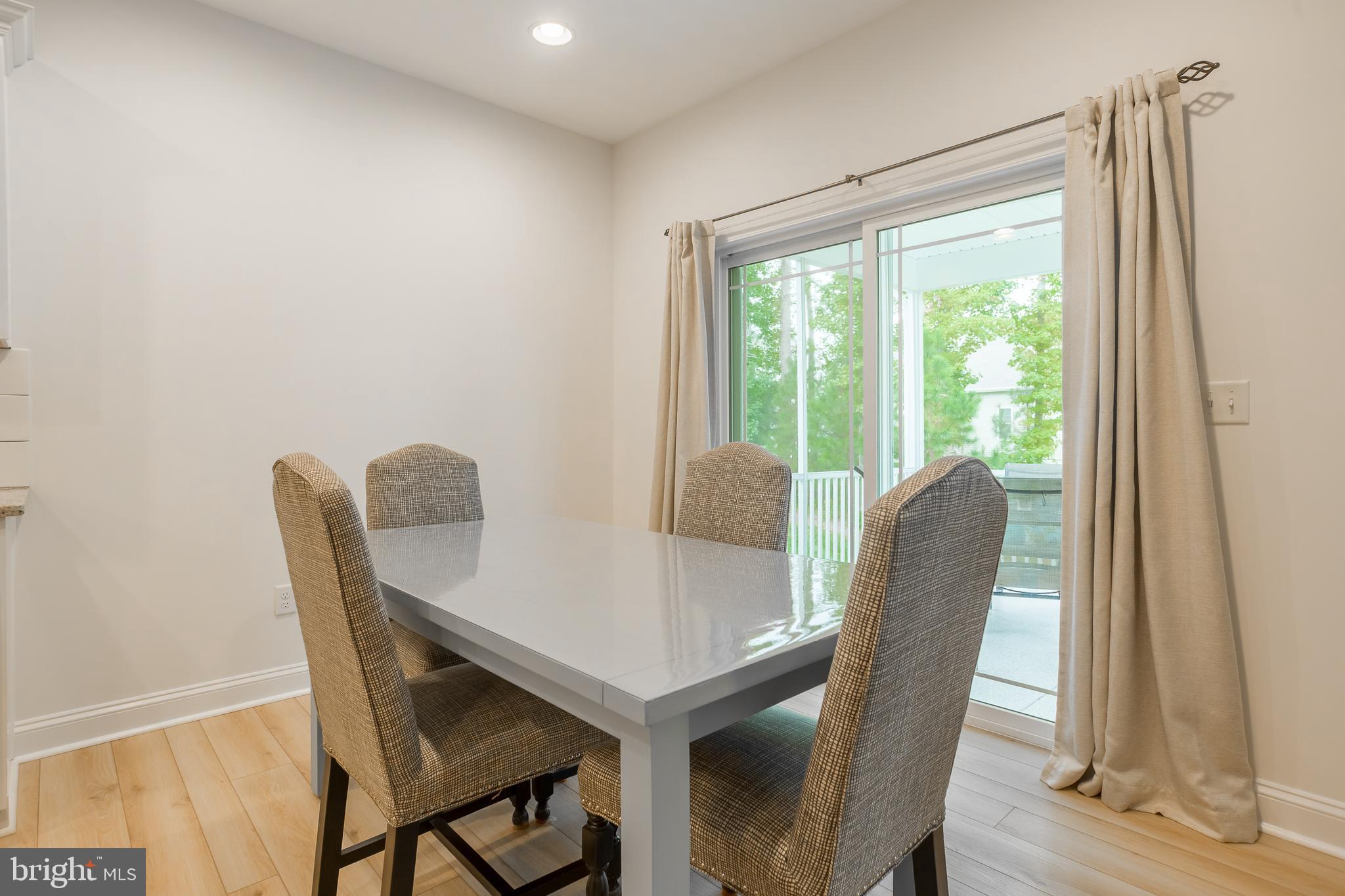 HAWTHORNE - Residential