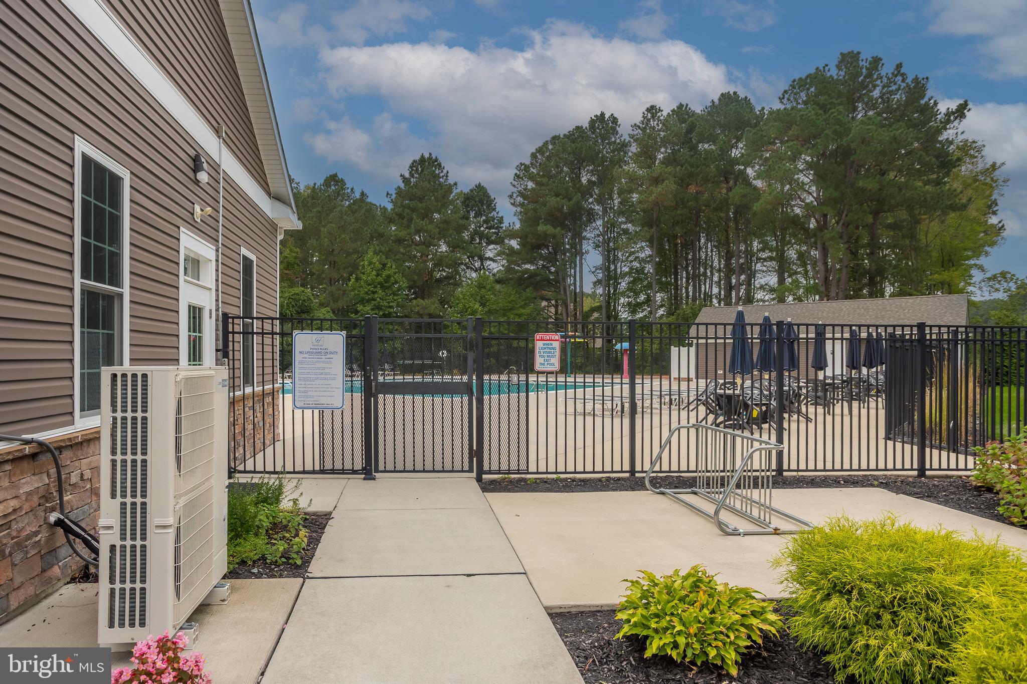 HAWTHORNE - Residential