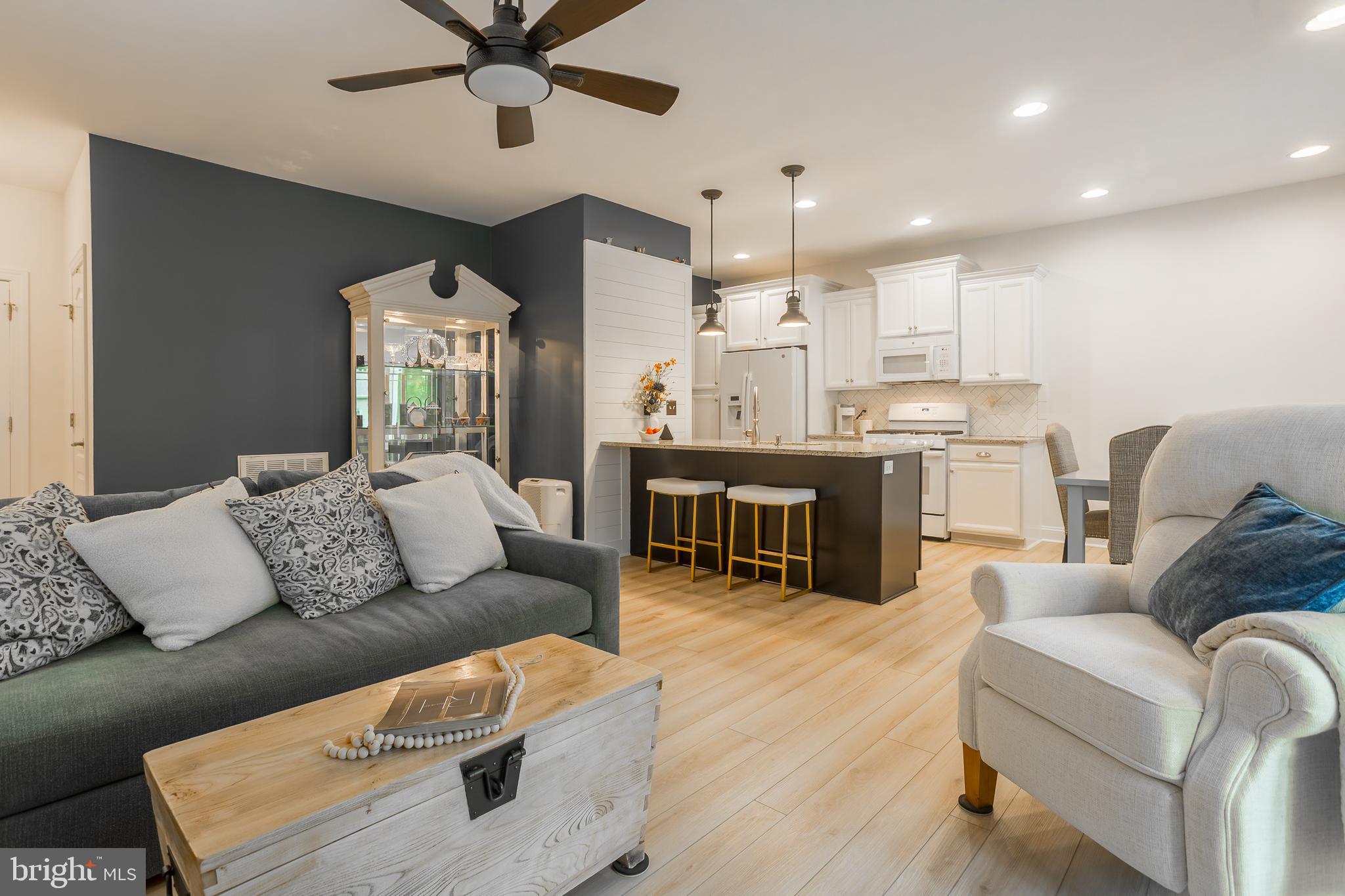 HAWTHORNE - Residential