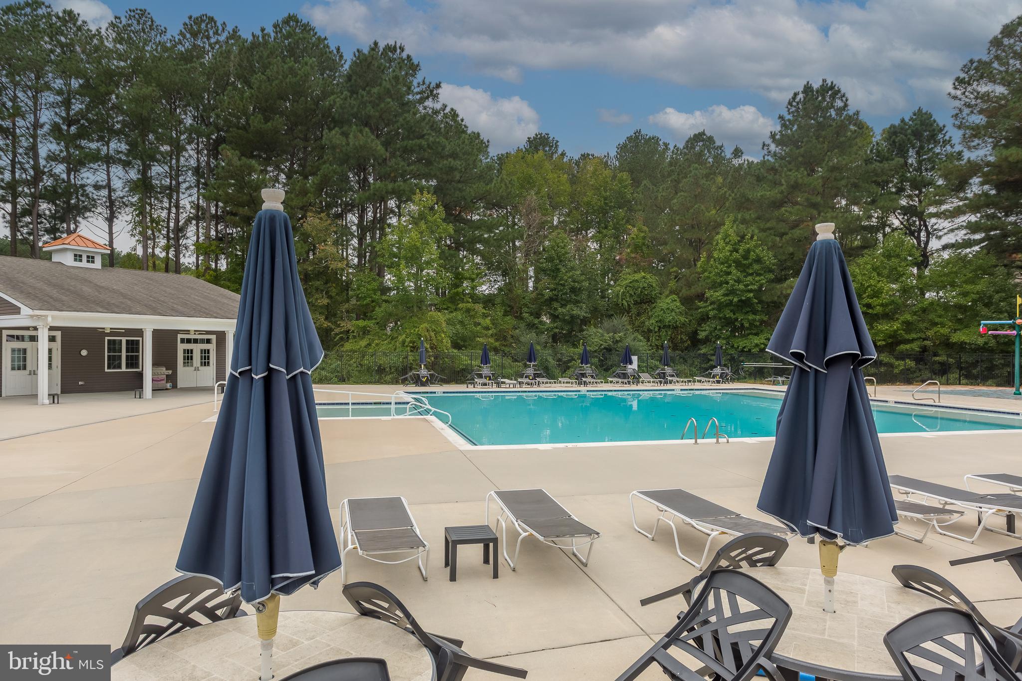 HAWTHORNE - Residential