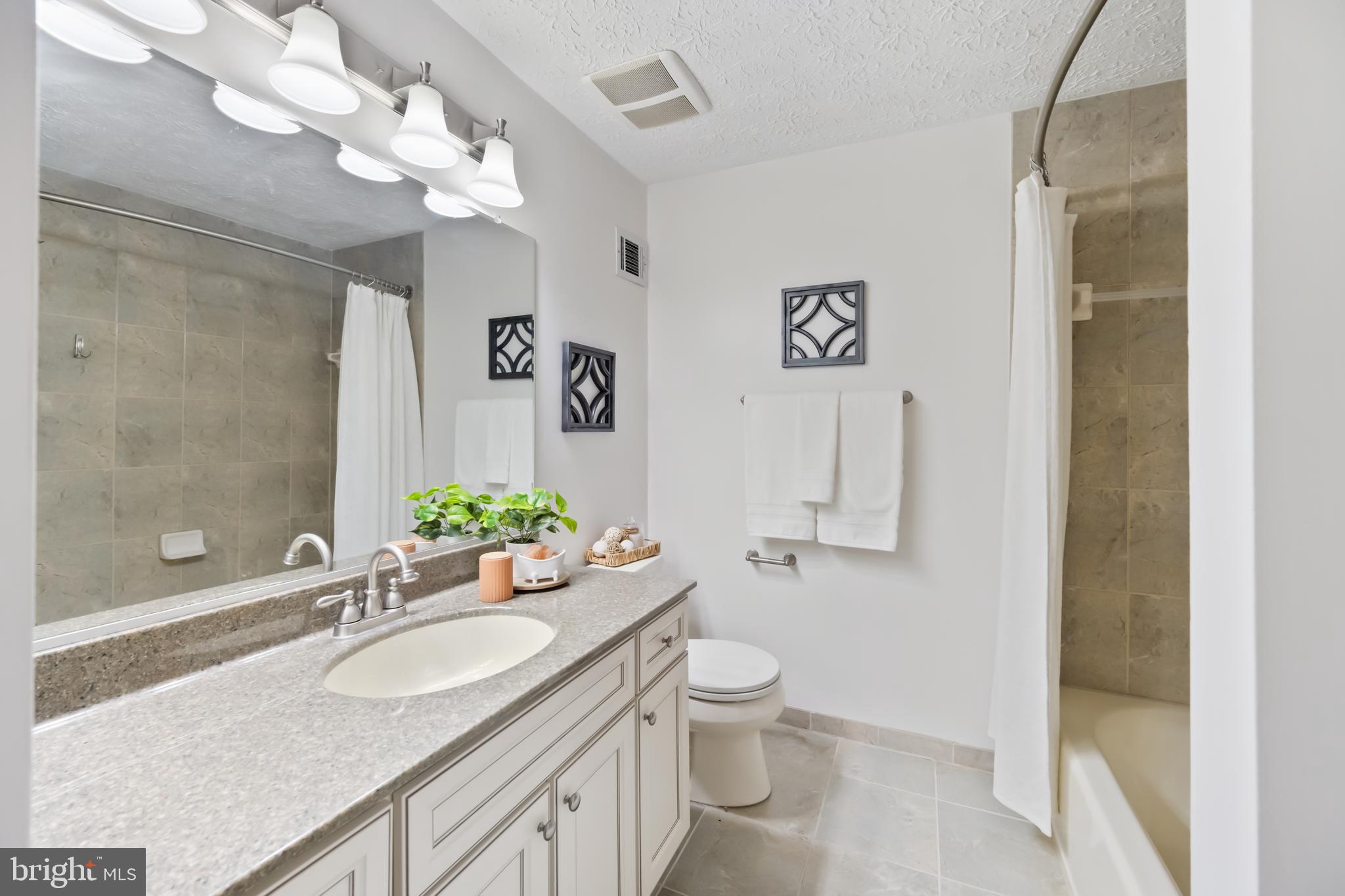 NEWINGTON FOREST - Residential