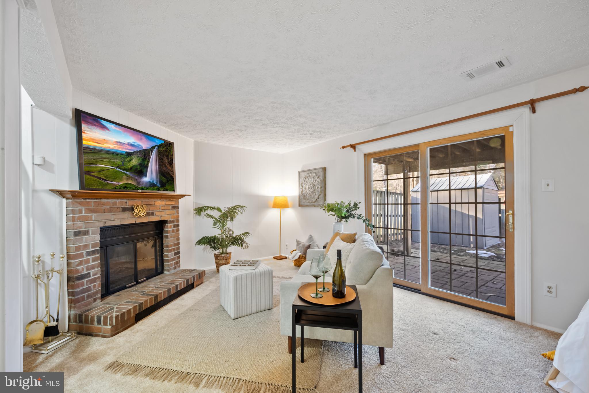 NEWINGTON FOREST - Residential