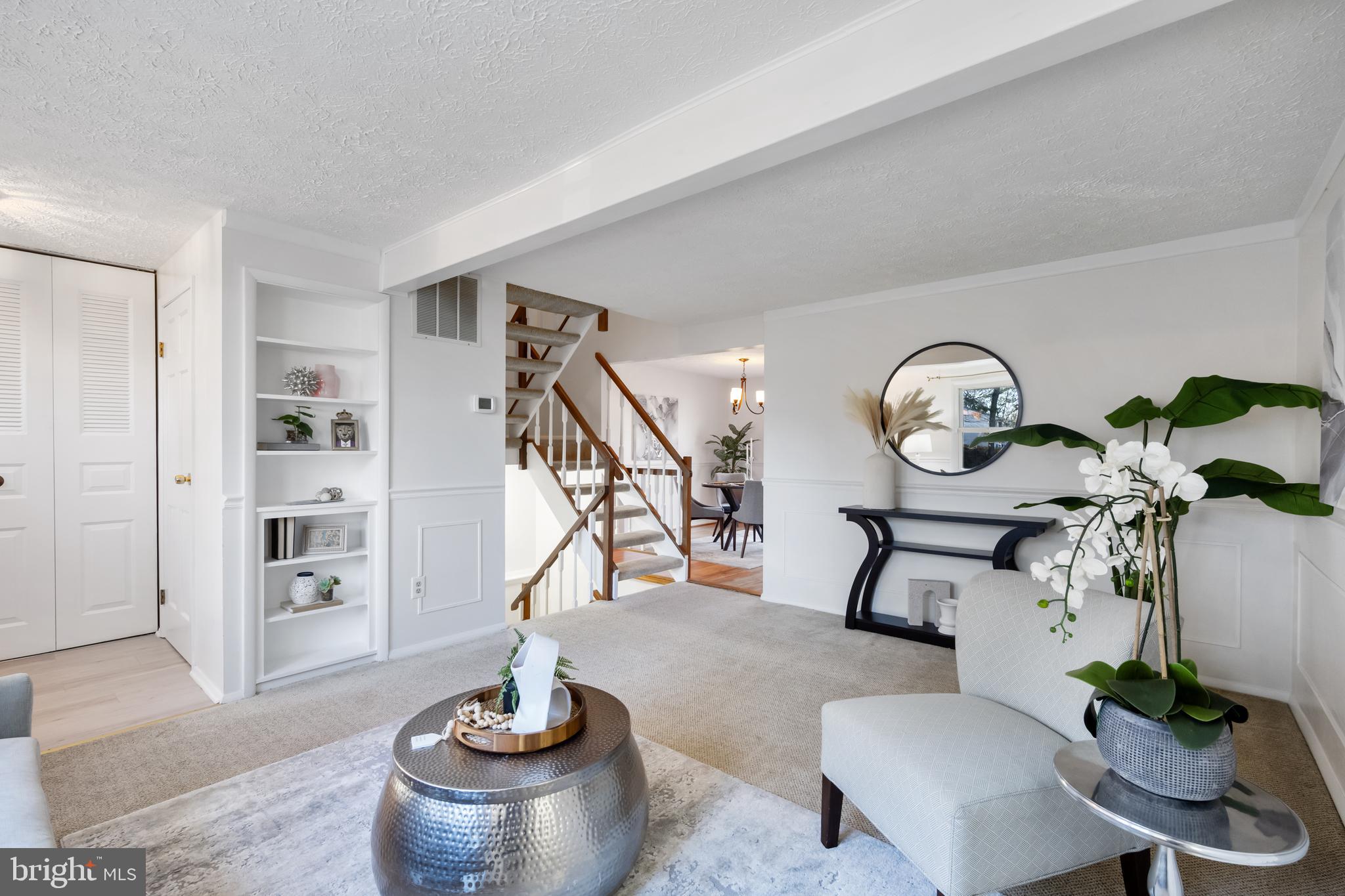 NEWINGTON FOREST - Residential