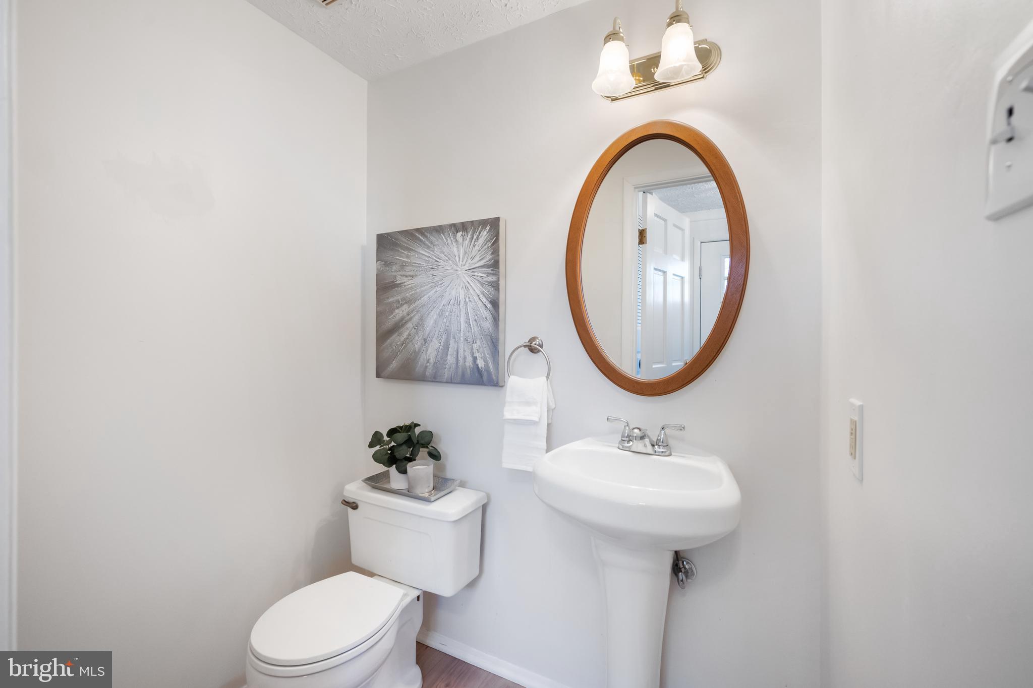 NEWINGTON FOREST - Residential