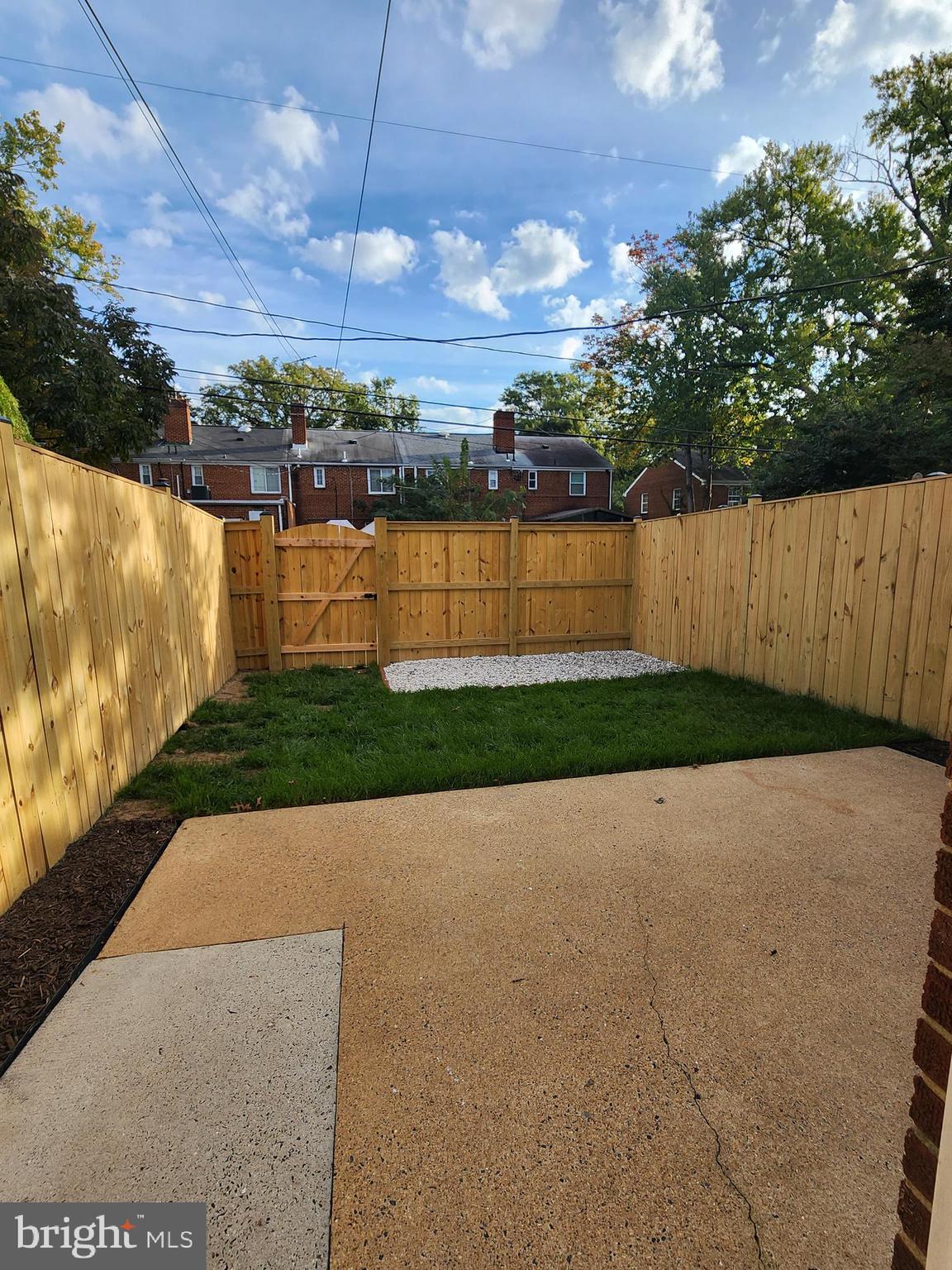 KENWOOD TOWERS - Residential Lease