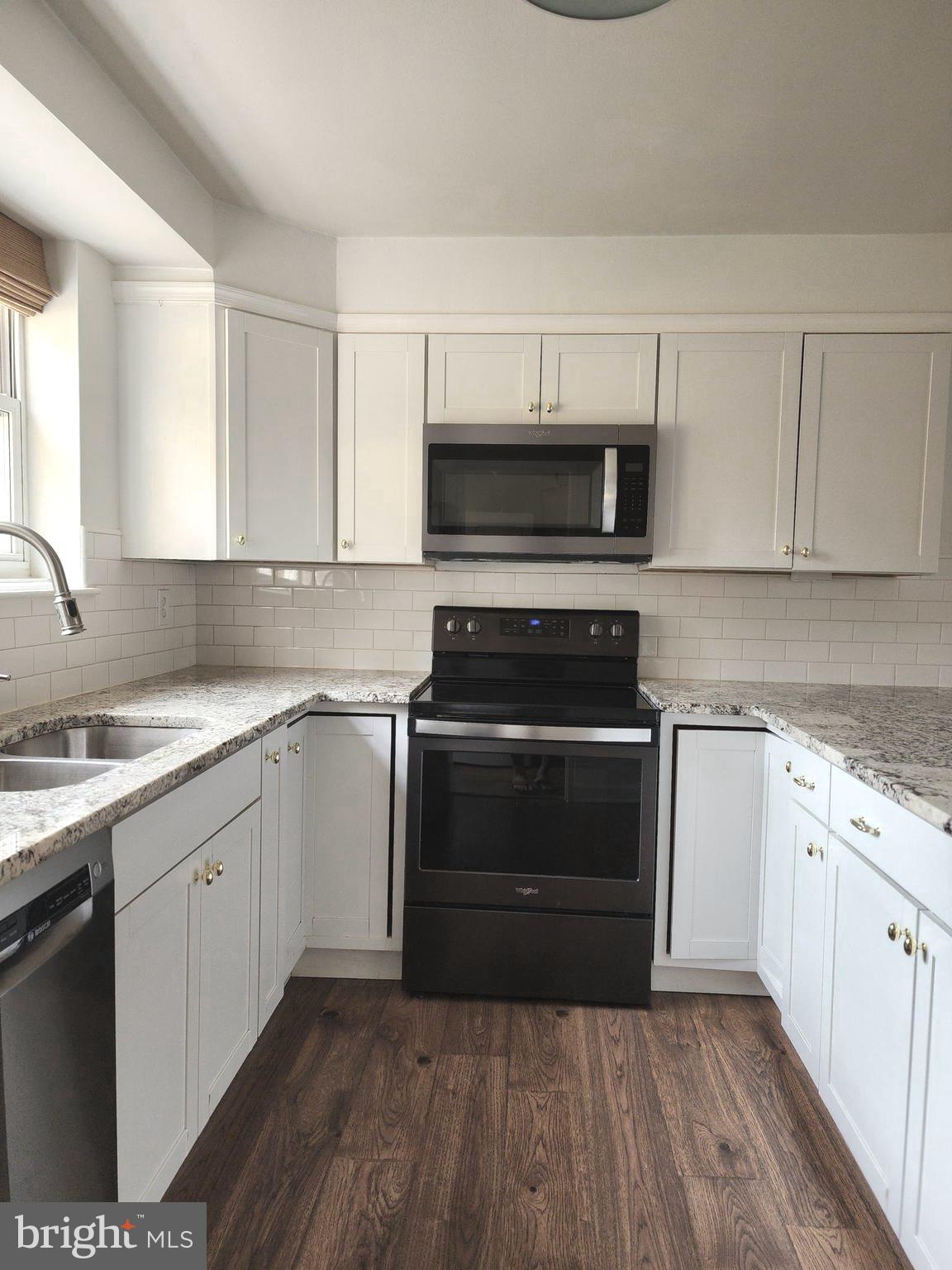 KENWOOD TOWERS - Residential Lease