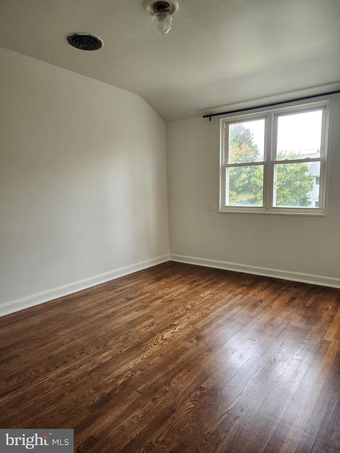 KENWOOD TOWERS - Residential Lease