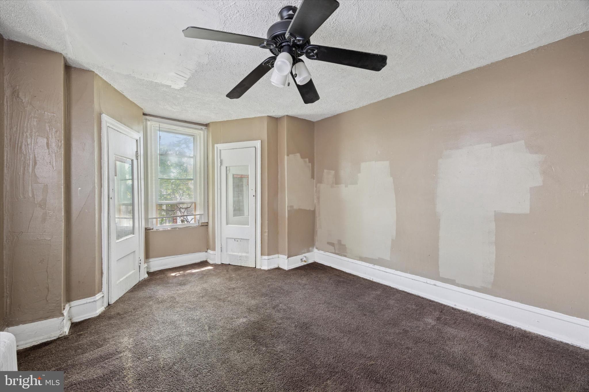 COBBS CREEK - Residential