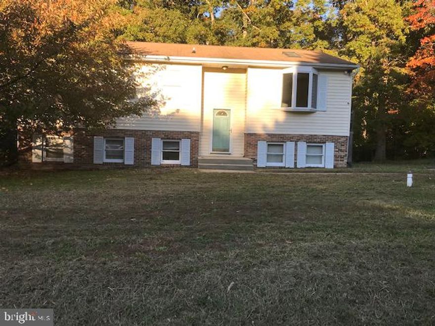 This 3 bedroom 3 bath split level home comes with a skylight in the living room, 2 decks and 2 additional rooms on the lower level that can be used as an office/study or possibly 4th bedroom. The oversized family room has a fireplace.  The home needs a little TLC. Pictures are coming soon!