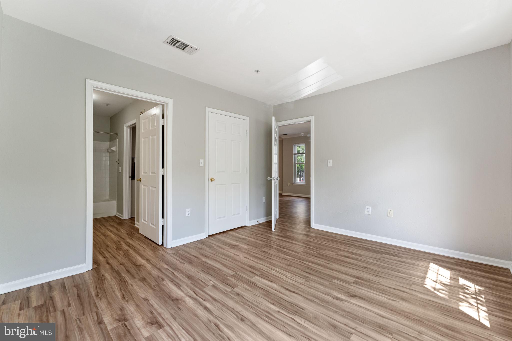 GATES OF FAIR LAKES - Residential