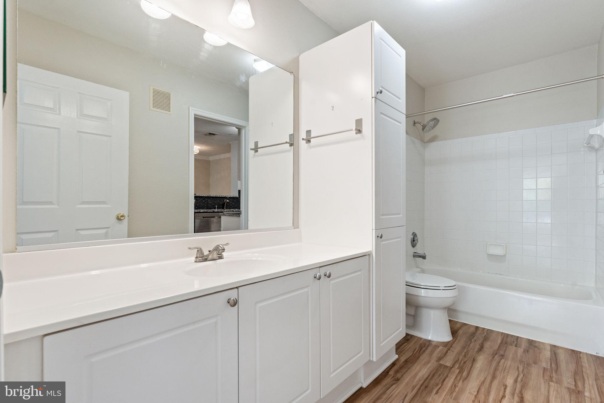 GATES OF FAIR LAKES - Residential