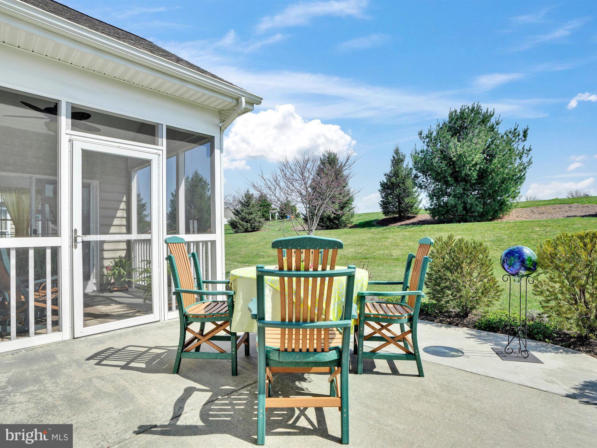 FOUR SEASONS AT ELM TREE - Residential