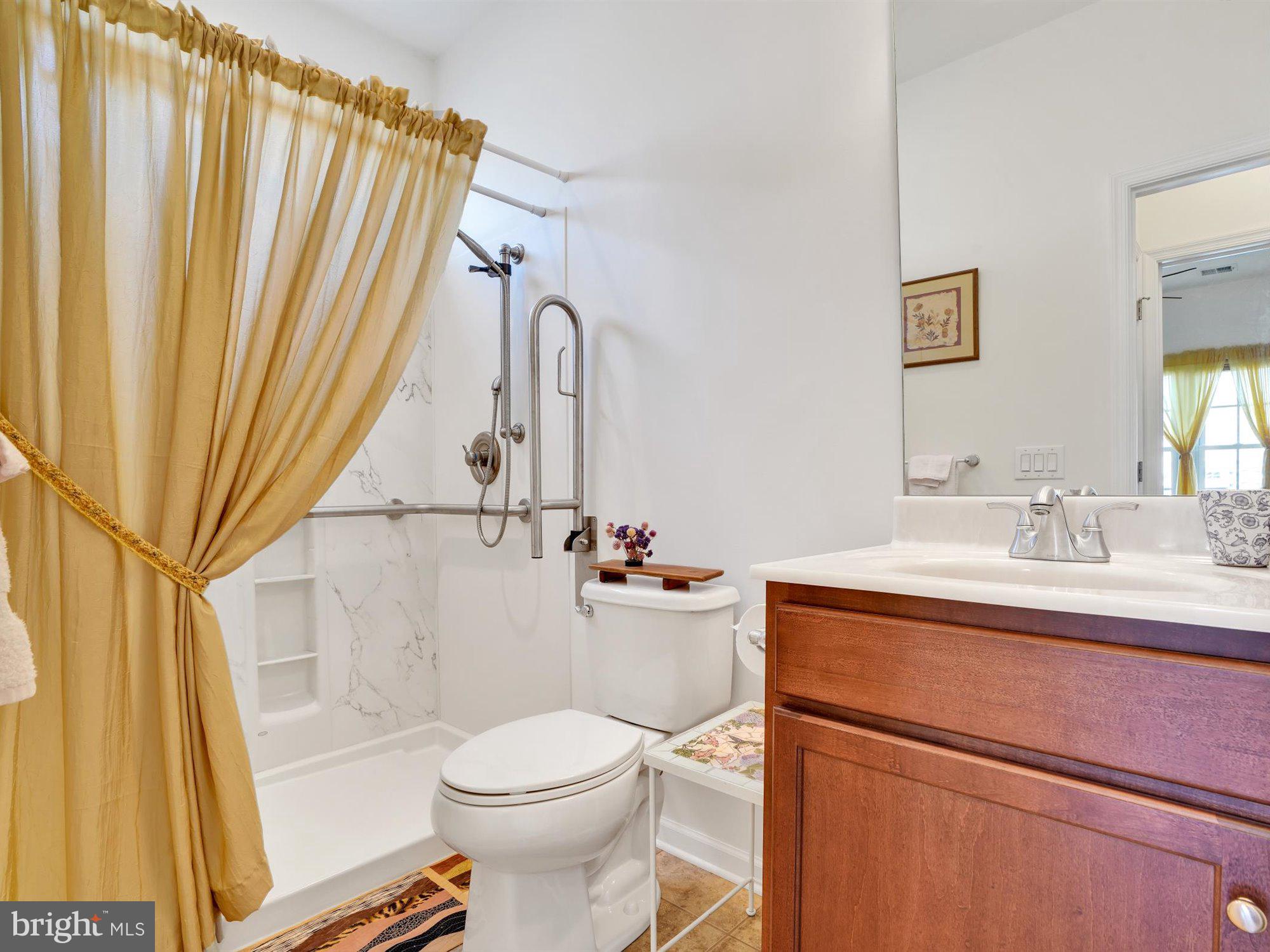 FOUR SEASONS AT ELM TREE - Residential