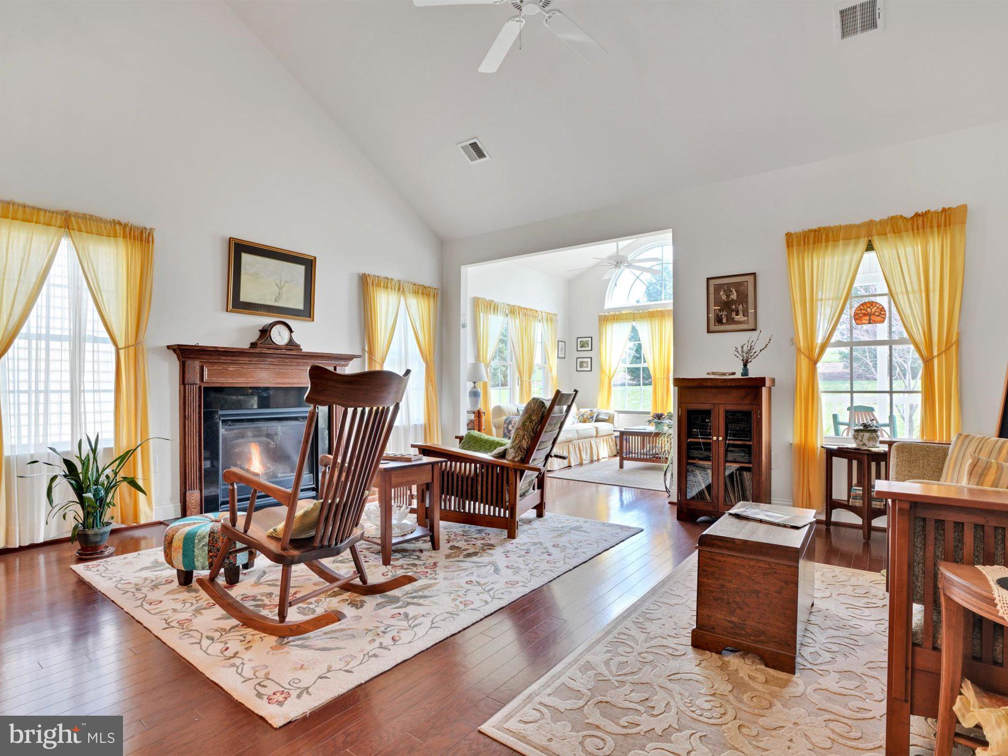 FOUR SEASONS AT ELM TREE - Residential