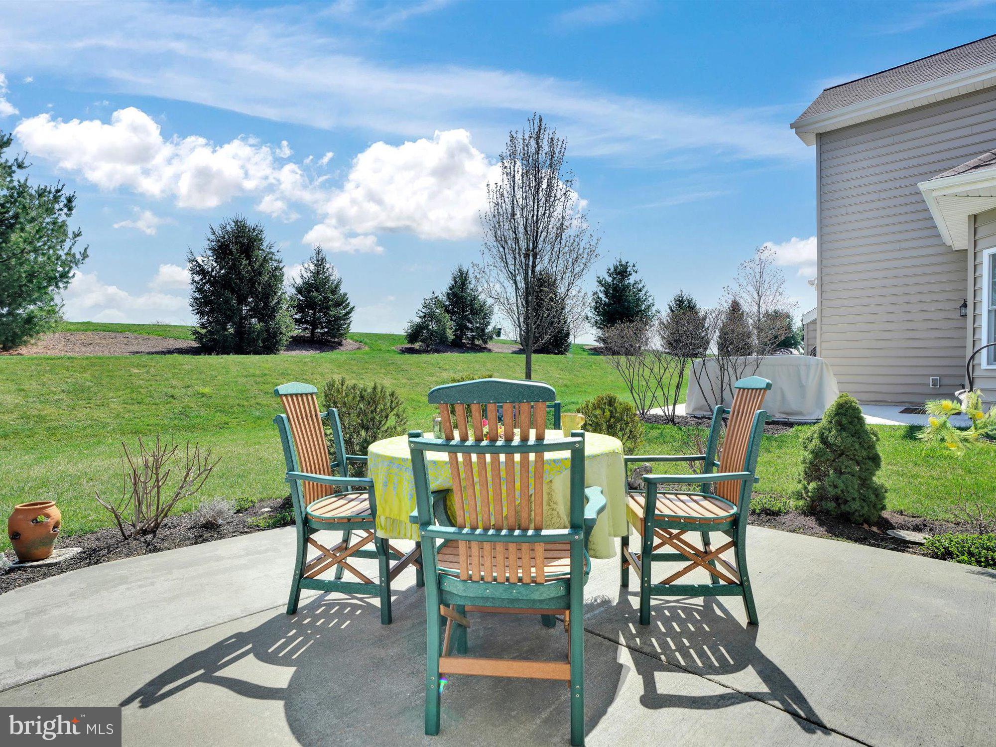 FOUR SEASONS AT ELM TREE - Residential