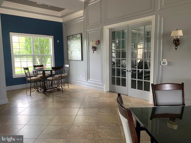 FOUR SEASONS AT ELM TREE - Residential