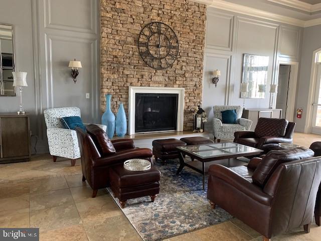 FOUR SEASONS AT ELM TREE - Residential