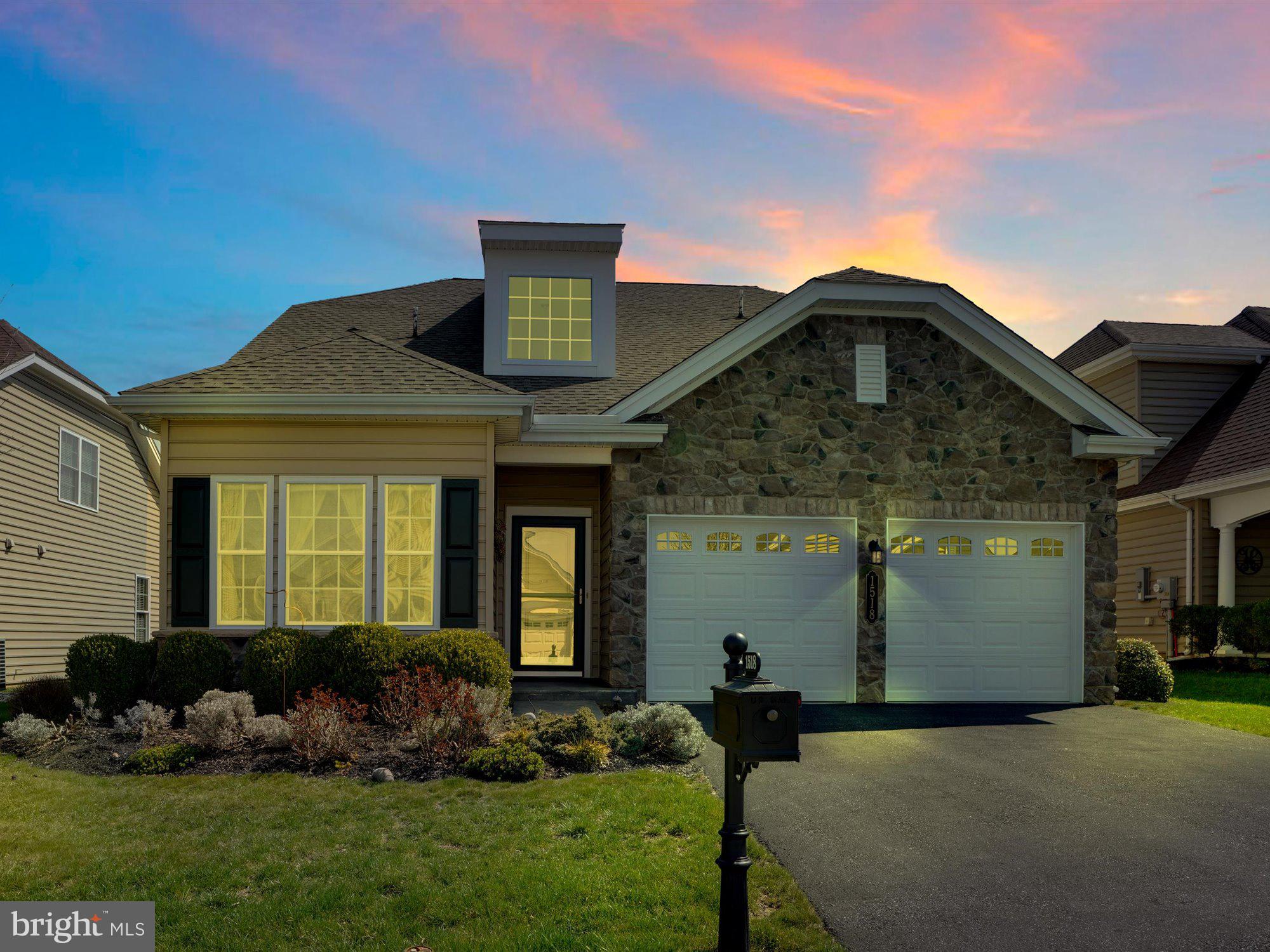 FOUR SEASONS AT ELM TREE - Residential