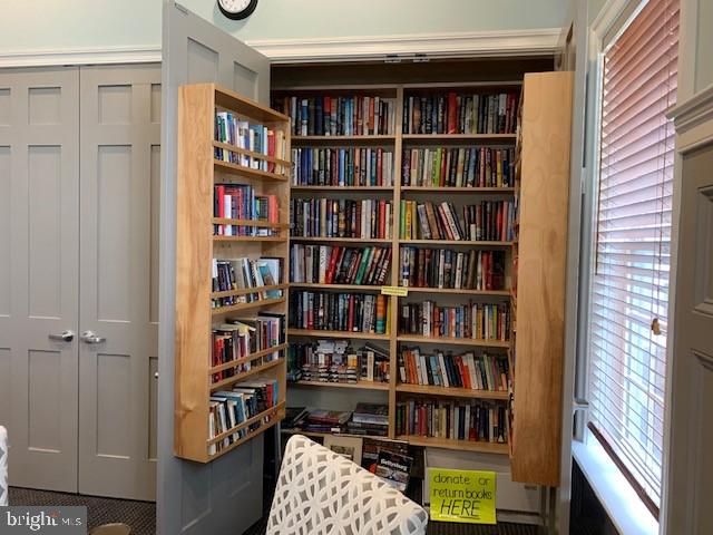 FOUR SEASONS AT ELM TREE - Residential