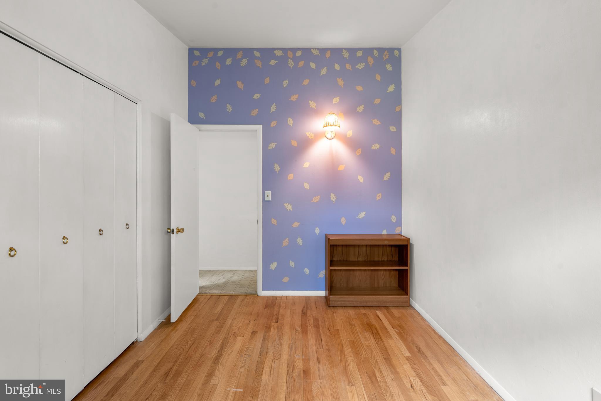 MOUNT WASHINGTON - Residential