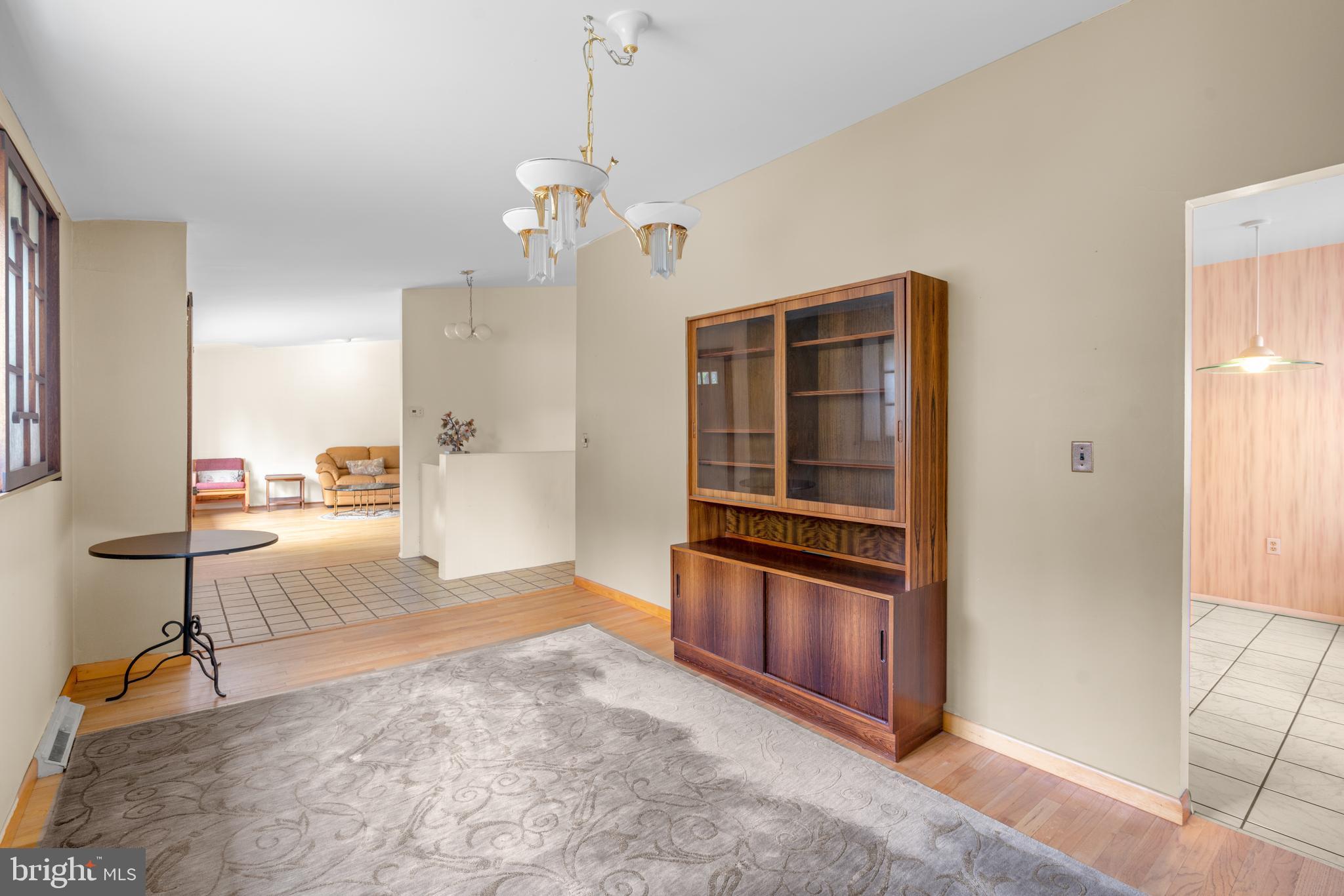 MOUNT WASHINGTON - Residential