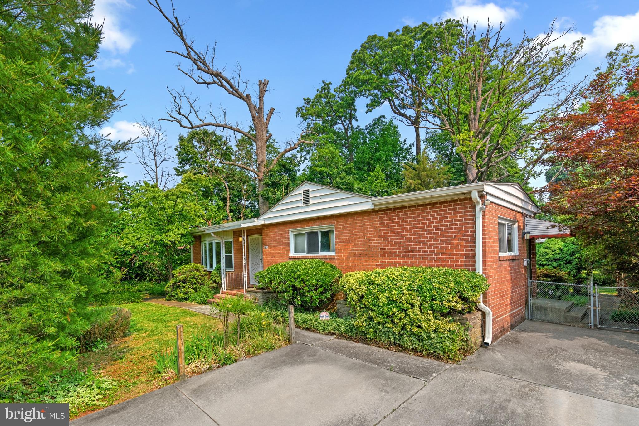 MOUNT WASHINGTON - Residential