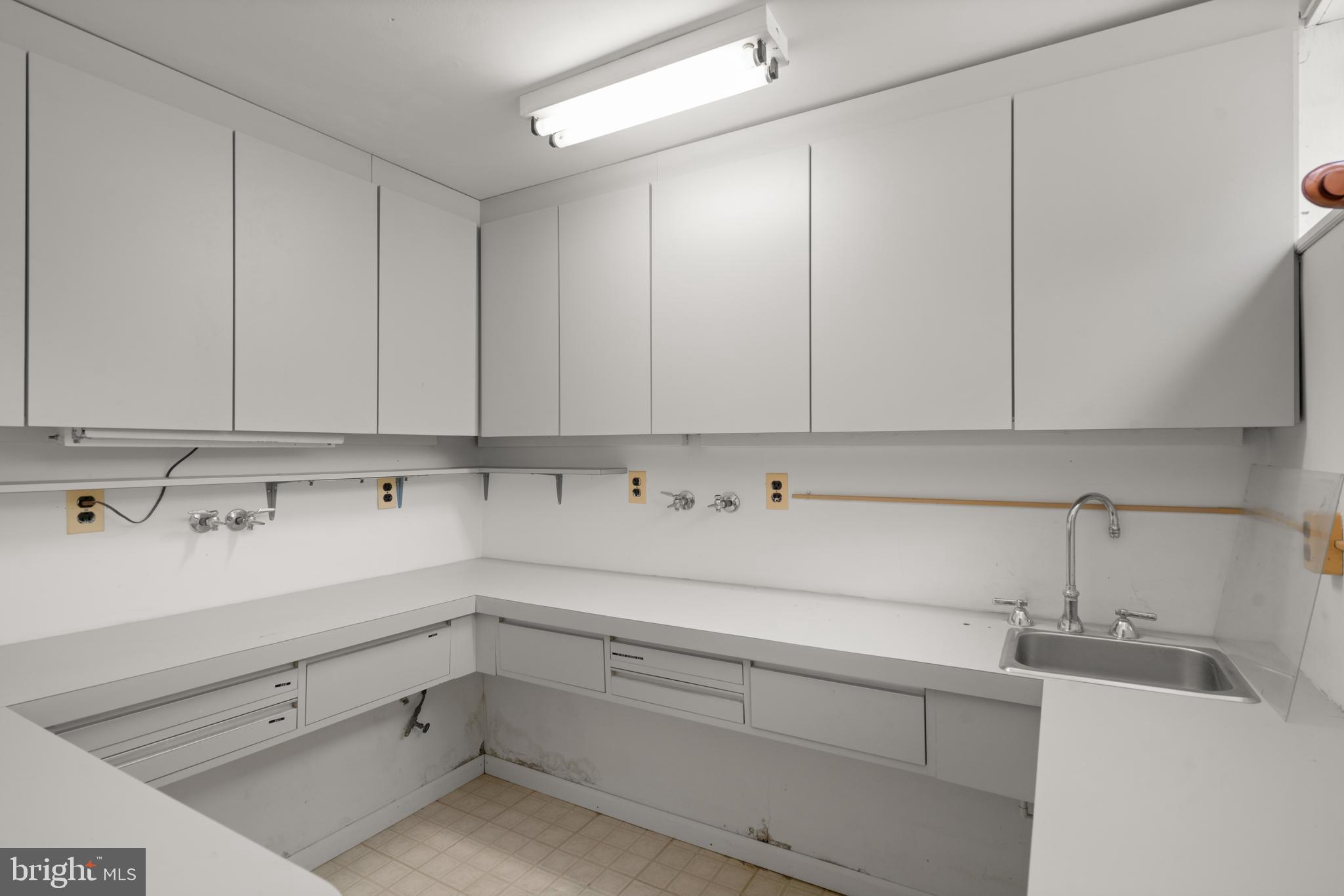 MOUNT WASHINGTON - Residential