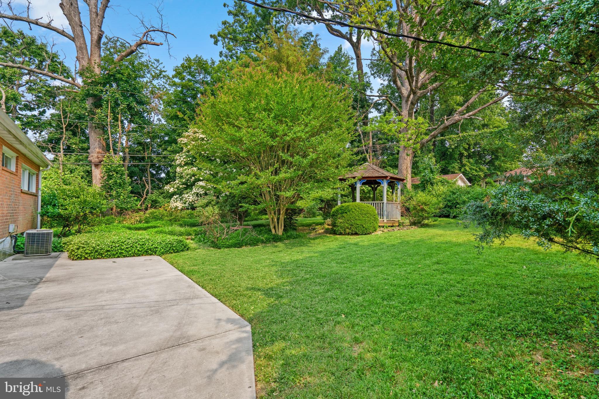 MOUNT WASHINGTON - Residential