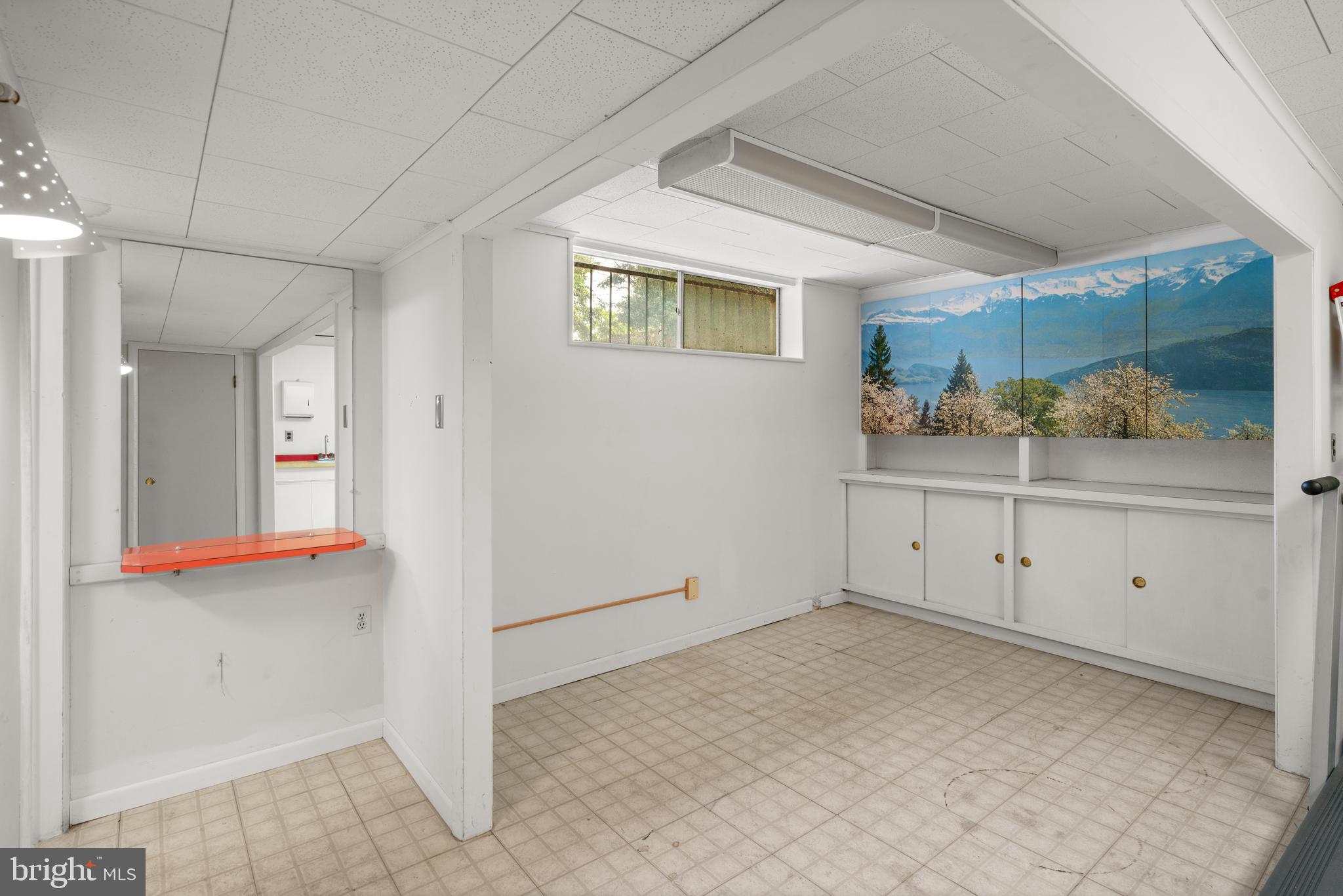 MOUNT WASHINGTON - Residential